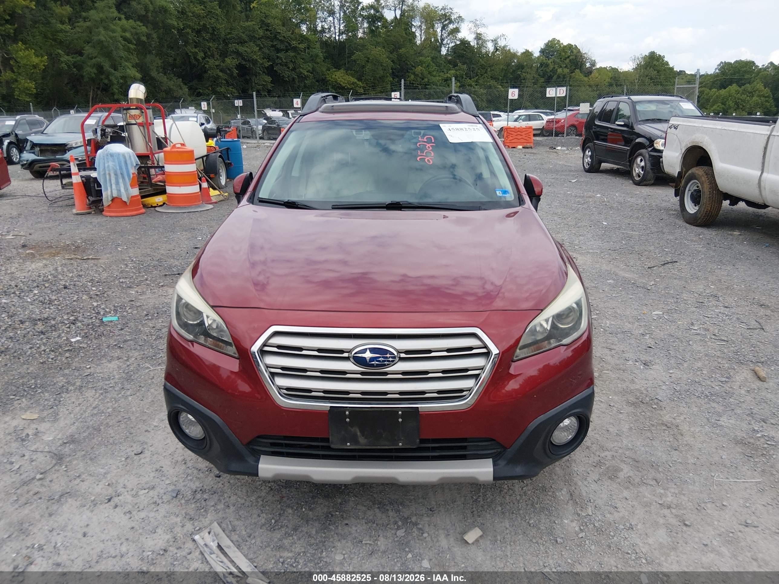 2015 Subaru Outback 2.5i Limited Burgundy vin: 4S4BSBNC8F3260411