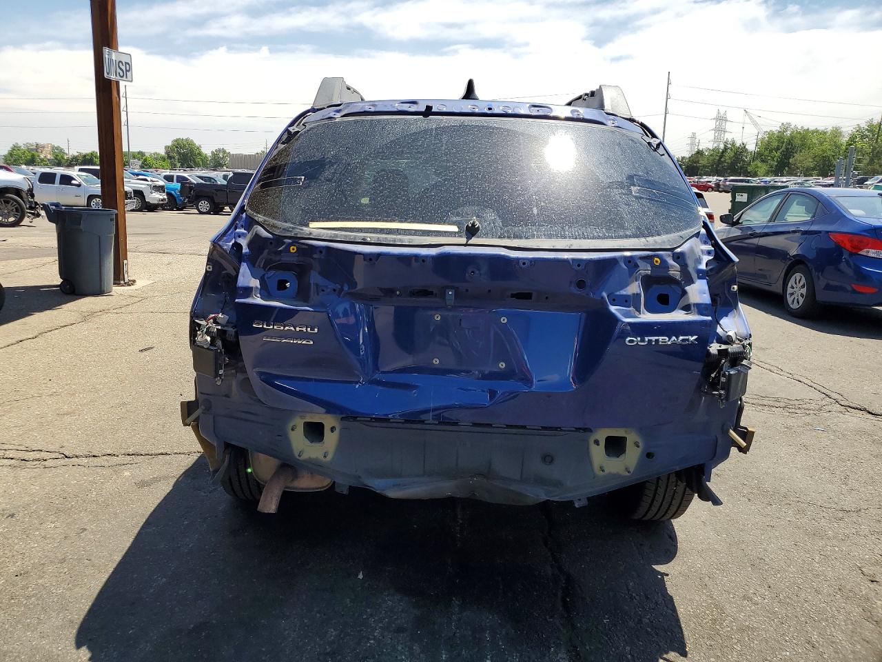 2016 Subaru Outback 2.5i Limited Blue vin: 4S4BSBNC8G3287335