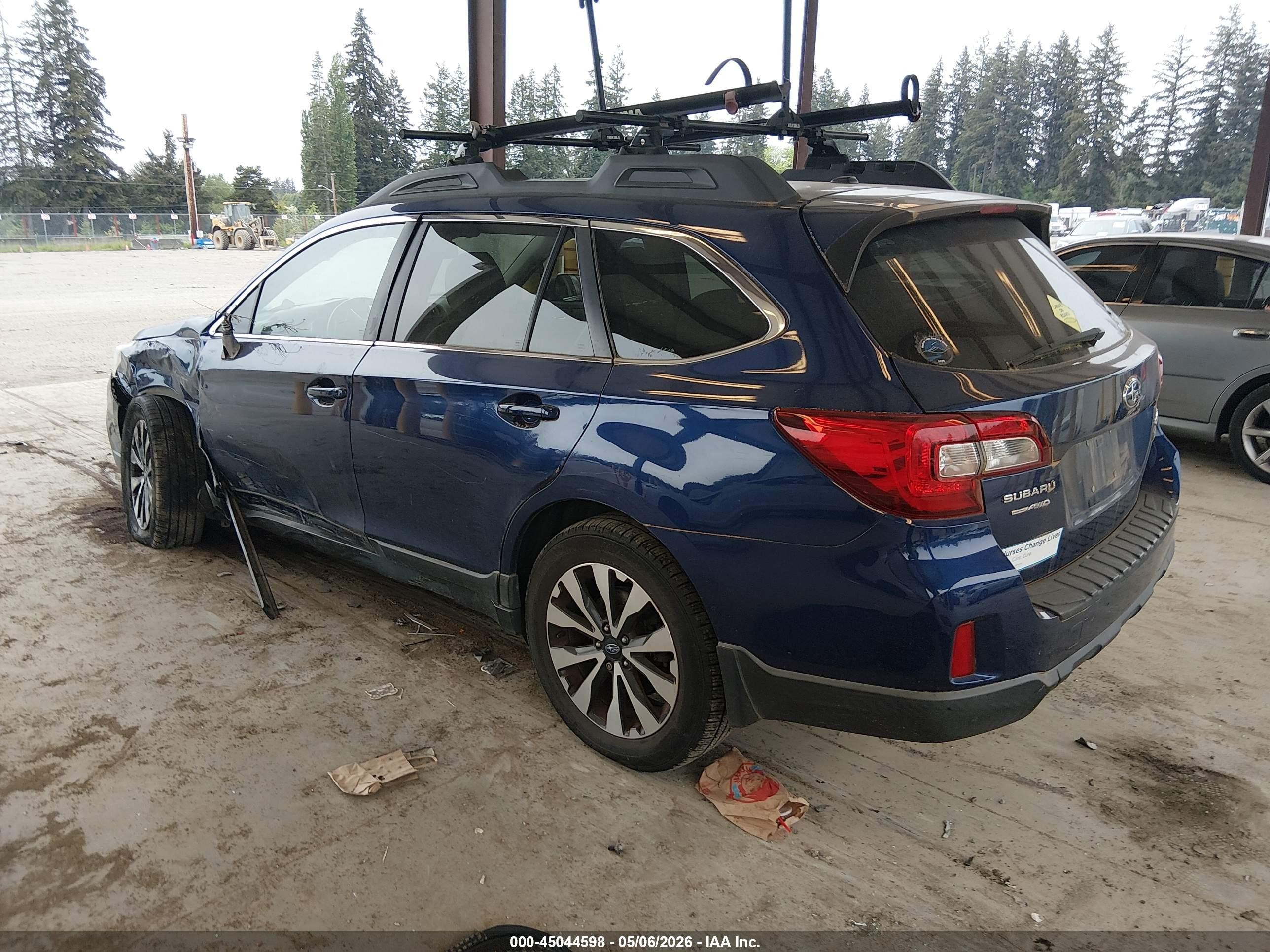 2015 Subaru Outback 2.5i Limited Синий vin: 4S4BSBNC9F3276357