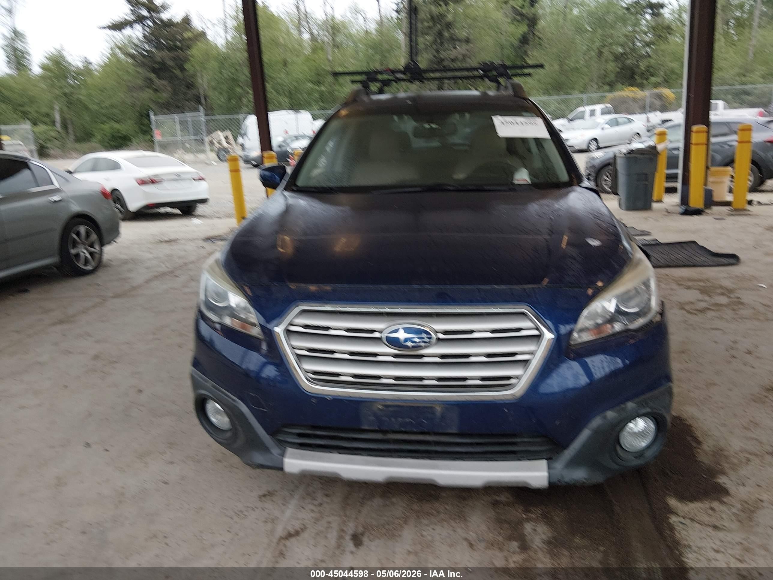 2015 Subaru Outback 2.5i Limited Синий vin: 4S4BSBNC9F3276357