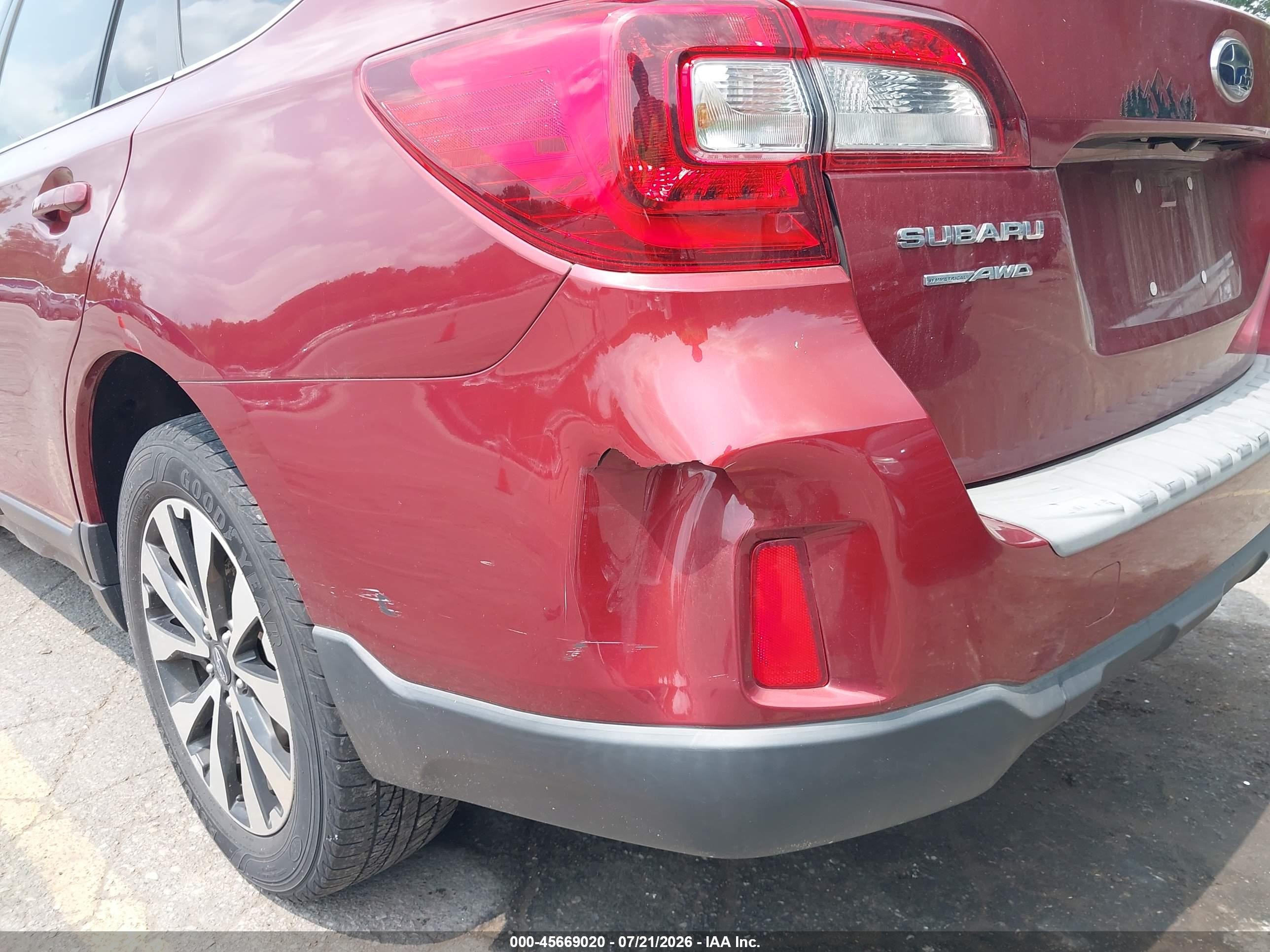 2016 Subaru Outback 2.5i Limited Бордовый vin: 4S4BSBNC9G3344206