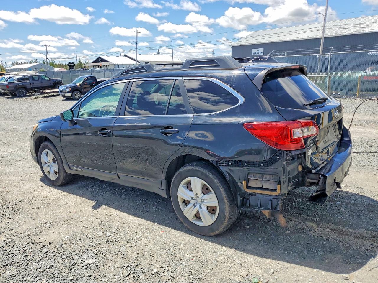 2015 Subaru Outback 2.5i Black vin: 4S4BSCAC8F3319002