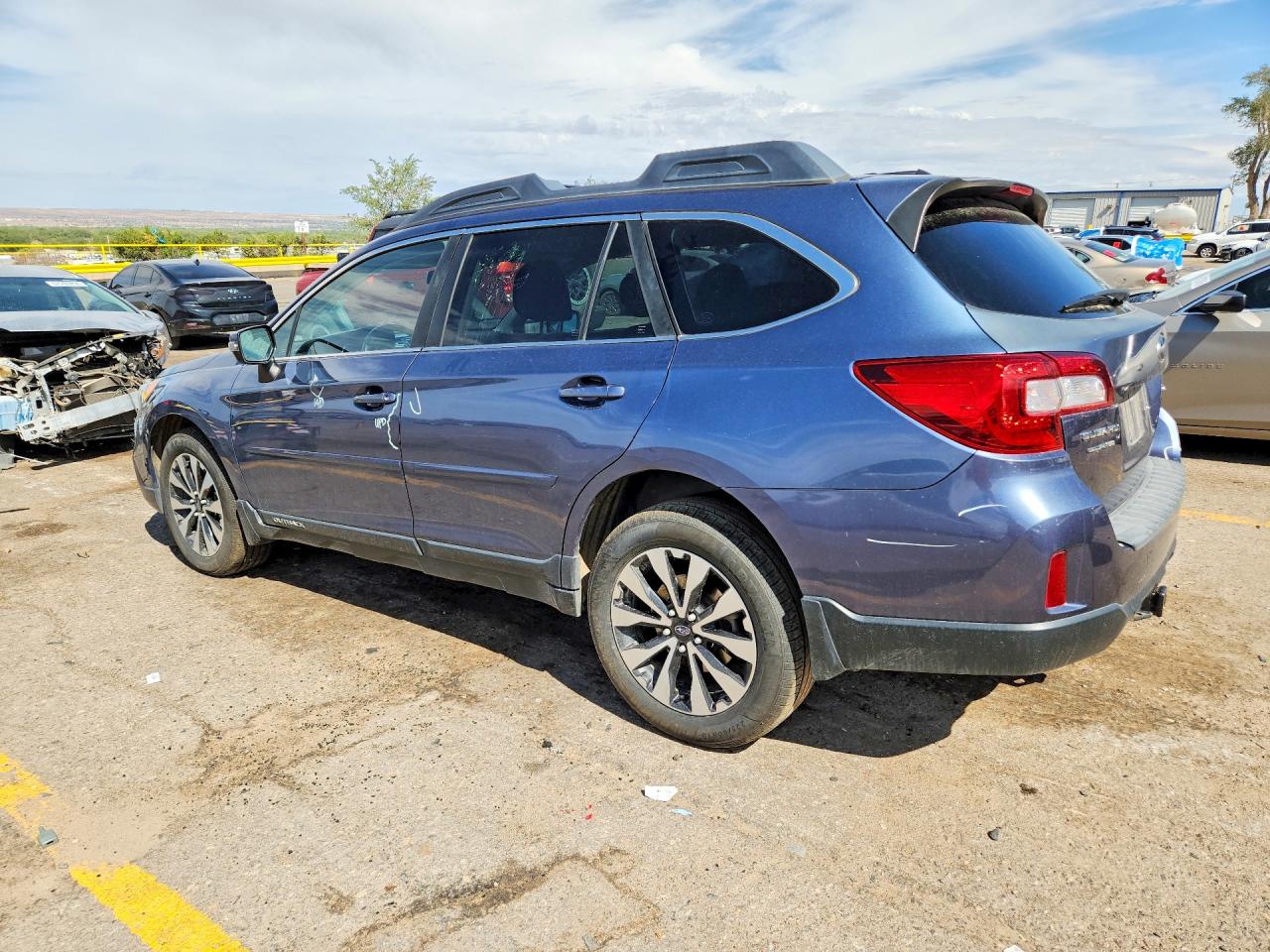 2015 Subaru Outback 3.6r Limited Blue vin: 4S4BSEJC8F3314670
