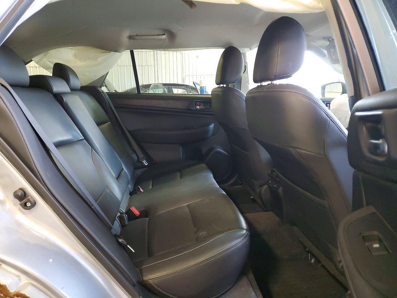 2015 Subaru Outback 3.6r Limited Gray vin: 4S4BSEJCXF3253600