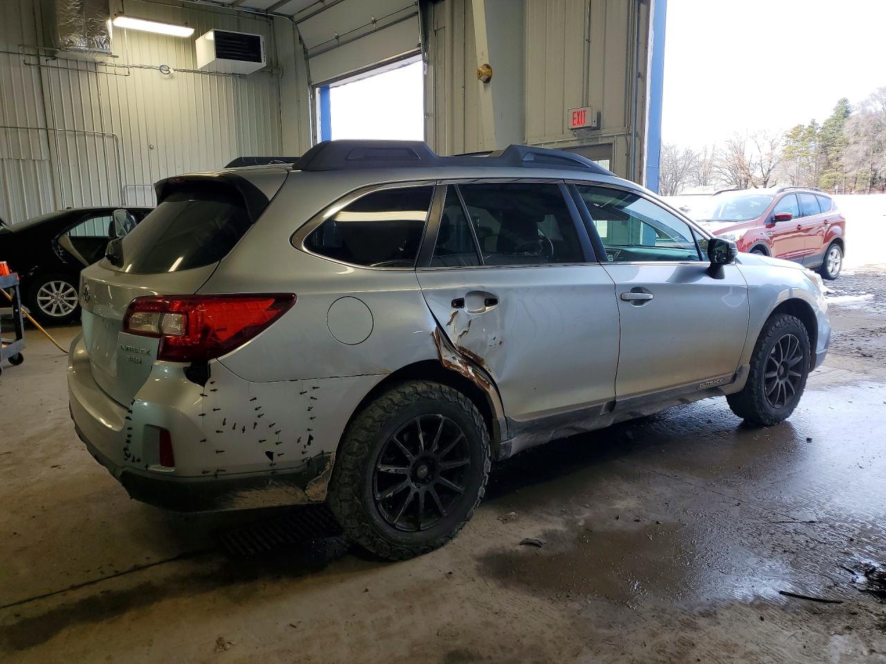 2015 Subaru Outback 3.6r Limited Gray vin: 4S4BSEJCXF3253600