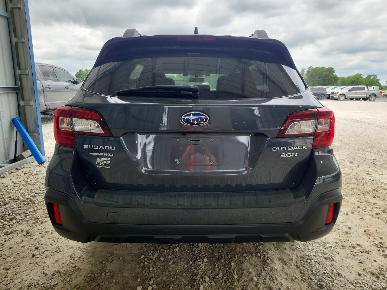 2019 Subaru Outback 3.6r Limited Blue vin: 4S4BSEJCXK3392474