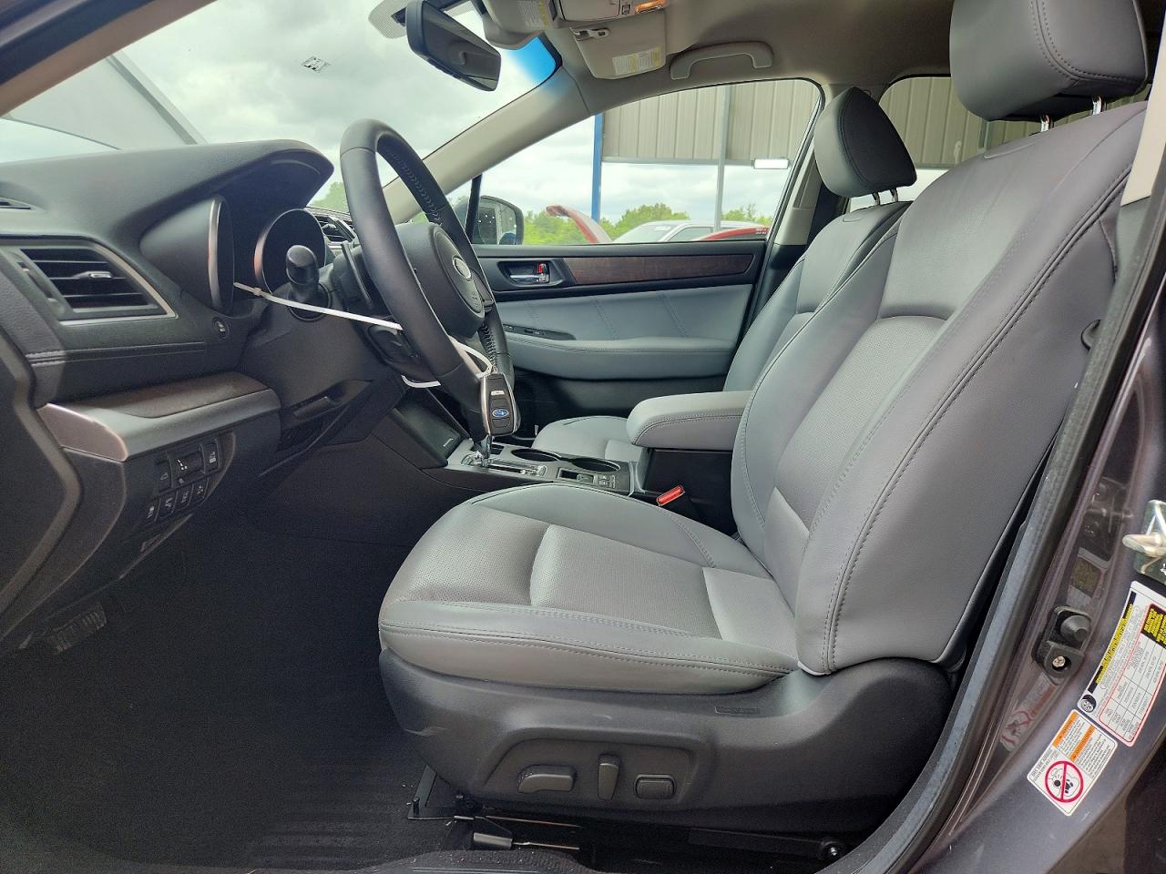 2019 Subaru Outback 3.6r Limited Blue vin: 4S4BSEJCXK3392474