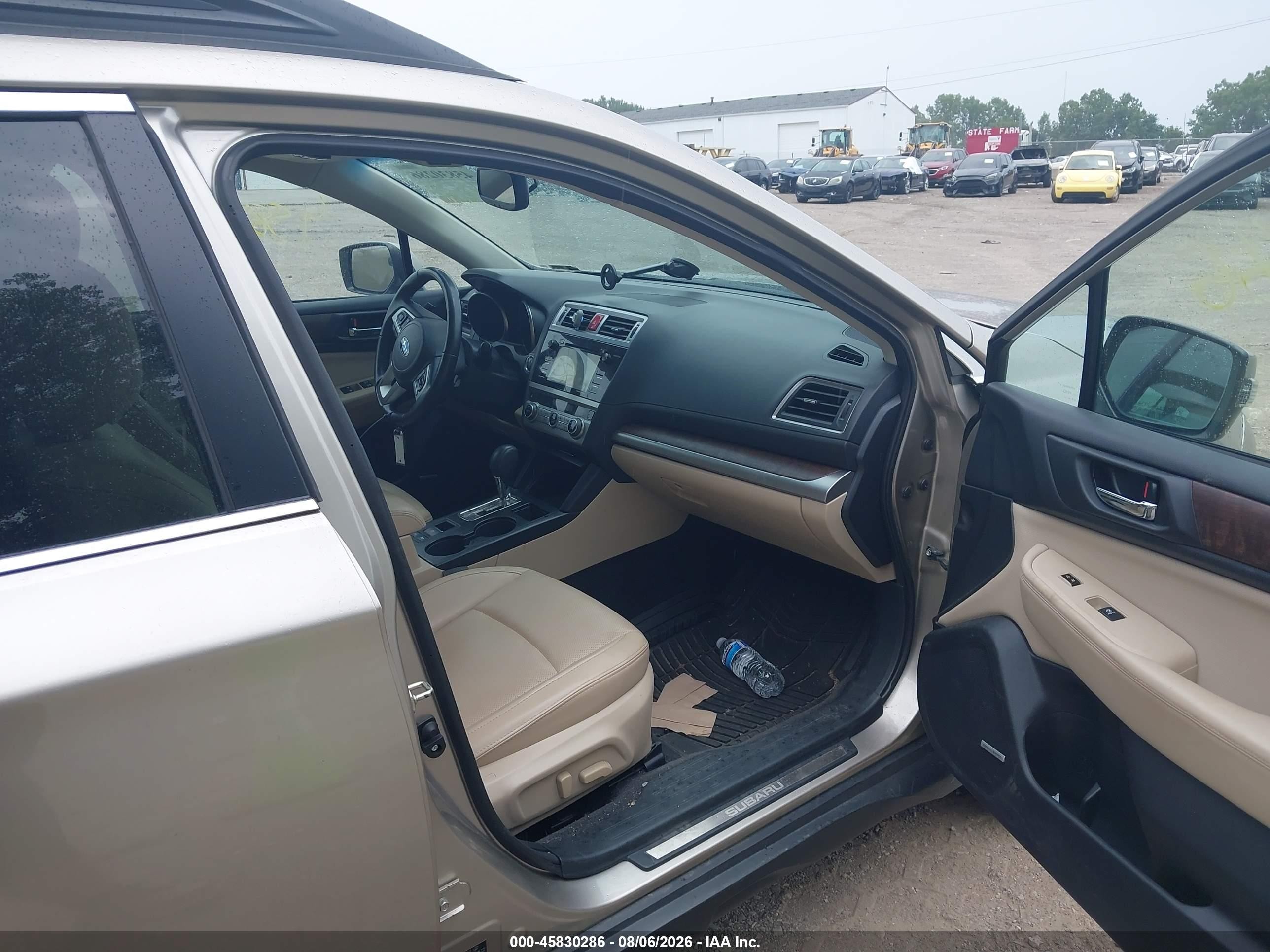 2015 Subaru Outback 3.6r Limited Tan vin: 4S4BSELC1F3229800