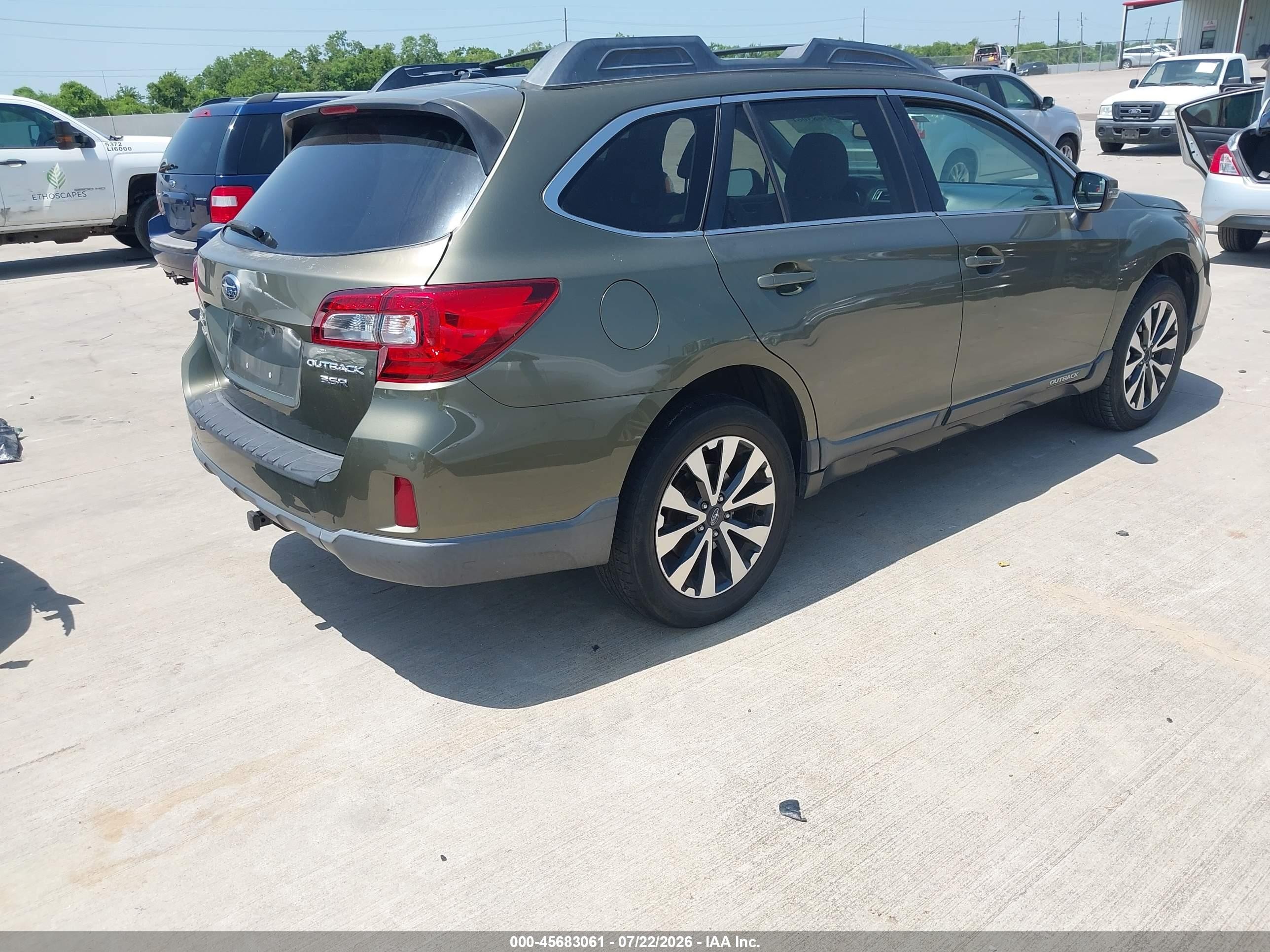 2015 Subaru Outback 3.6r Limited Green vin: 4S4BSELC2F3223469