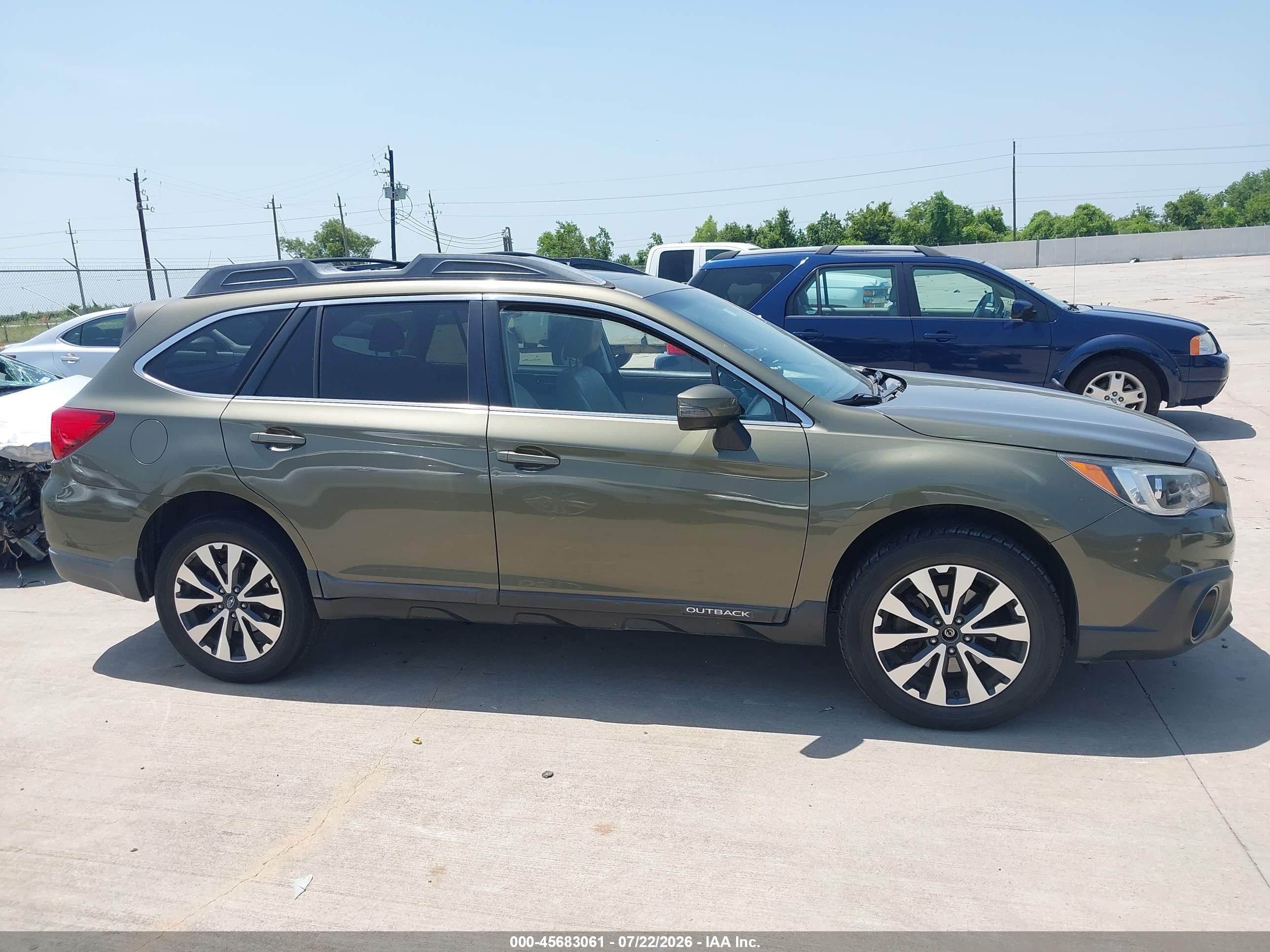 2015 Subaru Outback 3.6r Limited Green vin: 4S4BSELC2F3223469