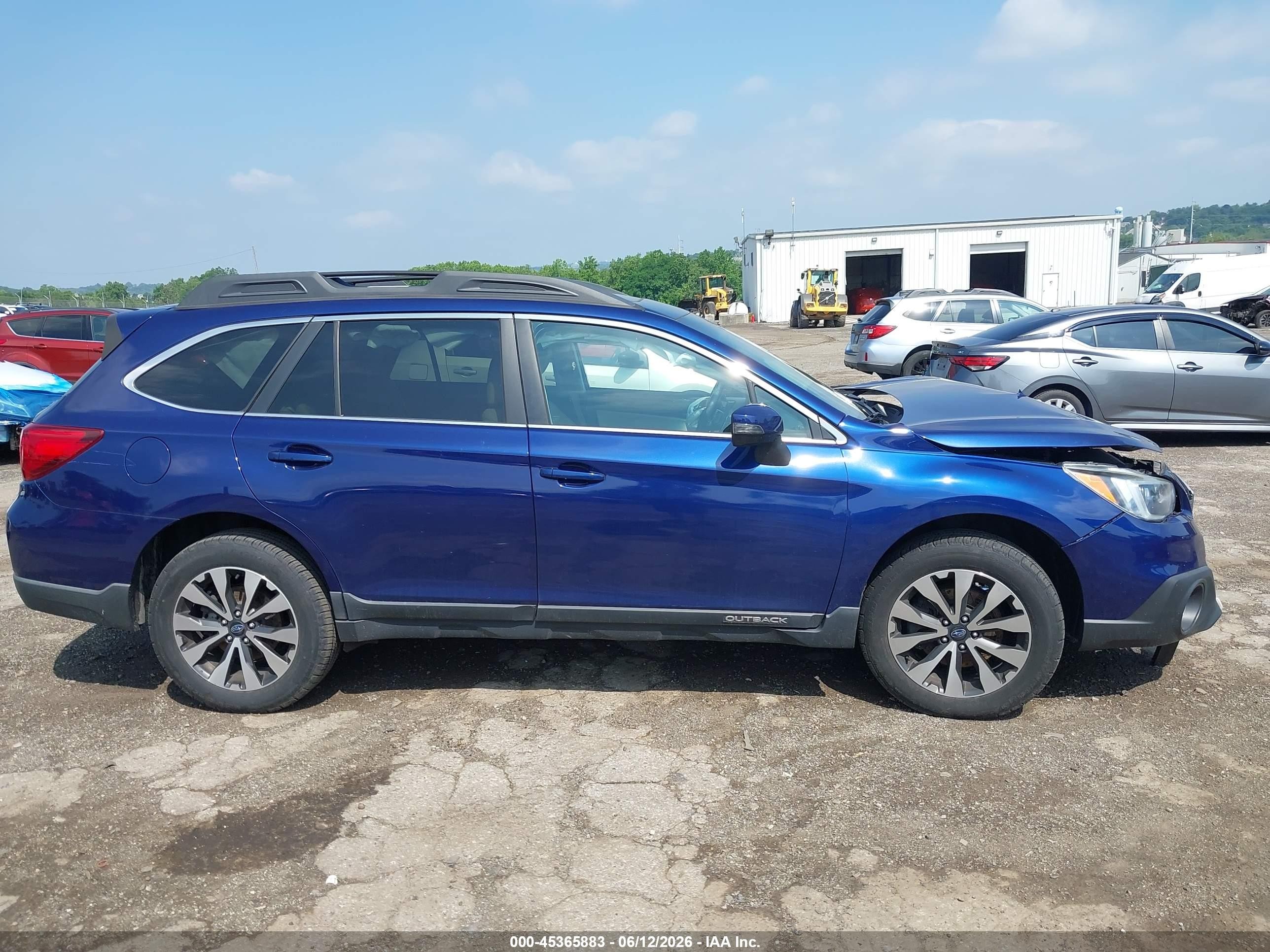 2015 Subaru Outback 3.6r Limited Blue vin: 4S4BSELC4F3327901