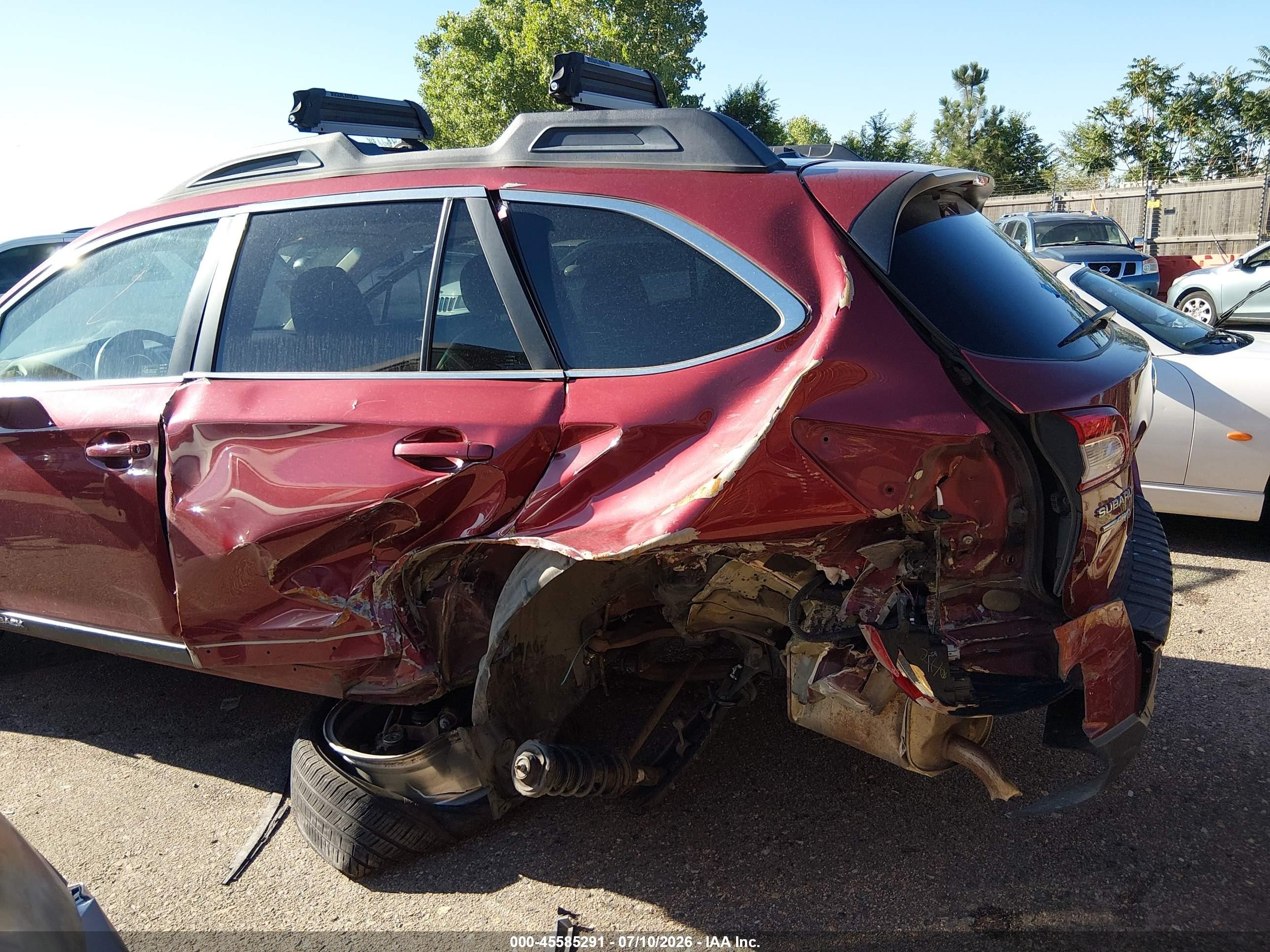 2015 Subaru Outback 3.6r Limited Red vin: 4S4BSELC7F3262221