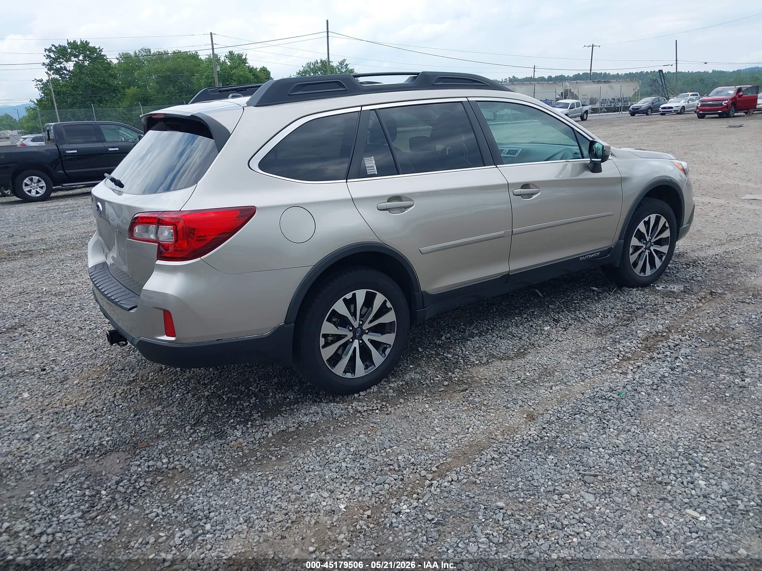 2015 Subaru Outback 3.6r Limited Beige vin: 4S4BSENC0F3339931