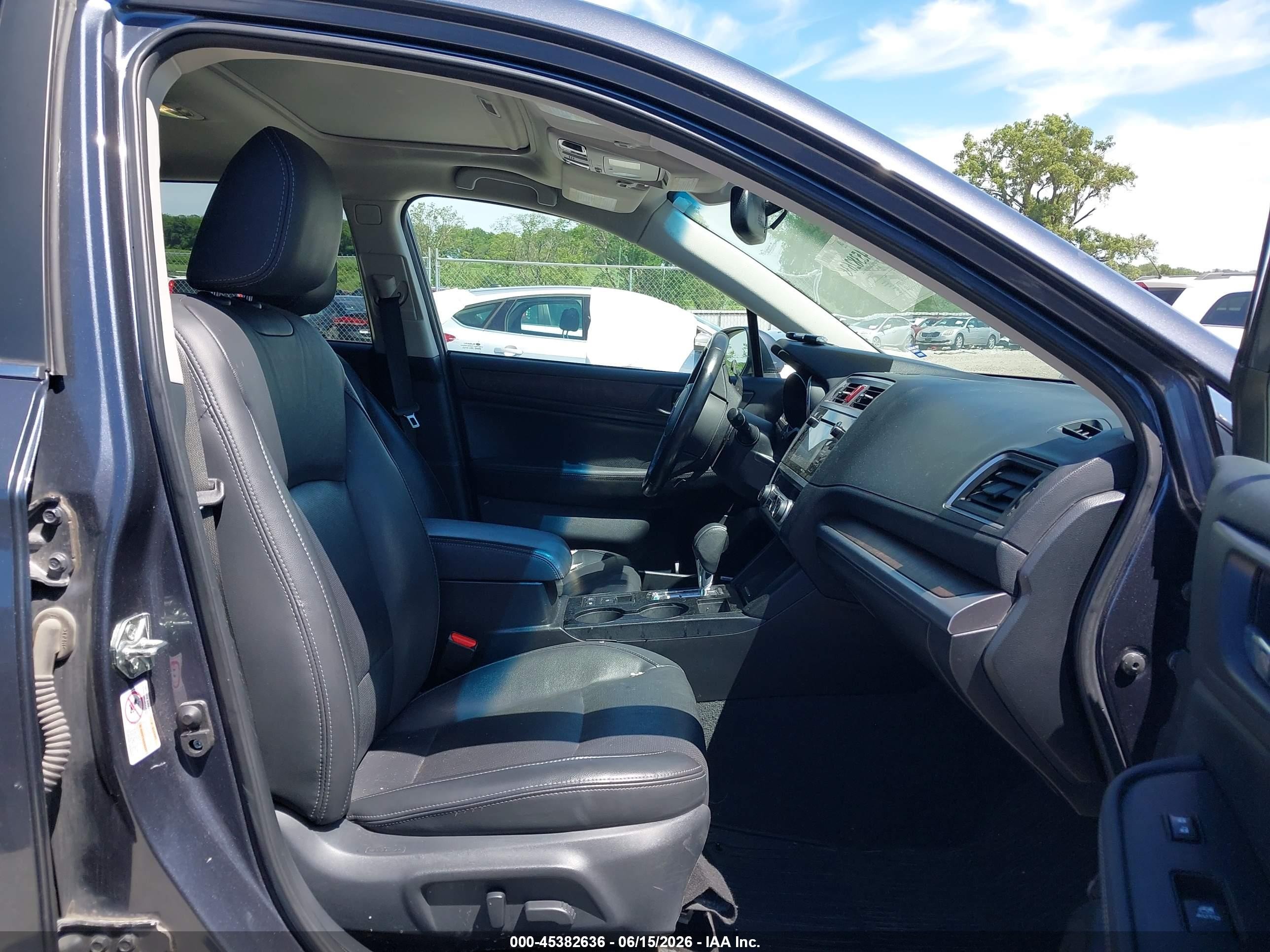 2015 Subaru Outback 3.6r Limited Gray vin: 4S4BSENC1F3287371