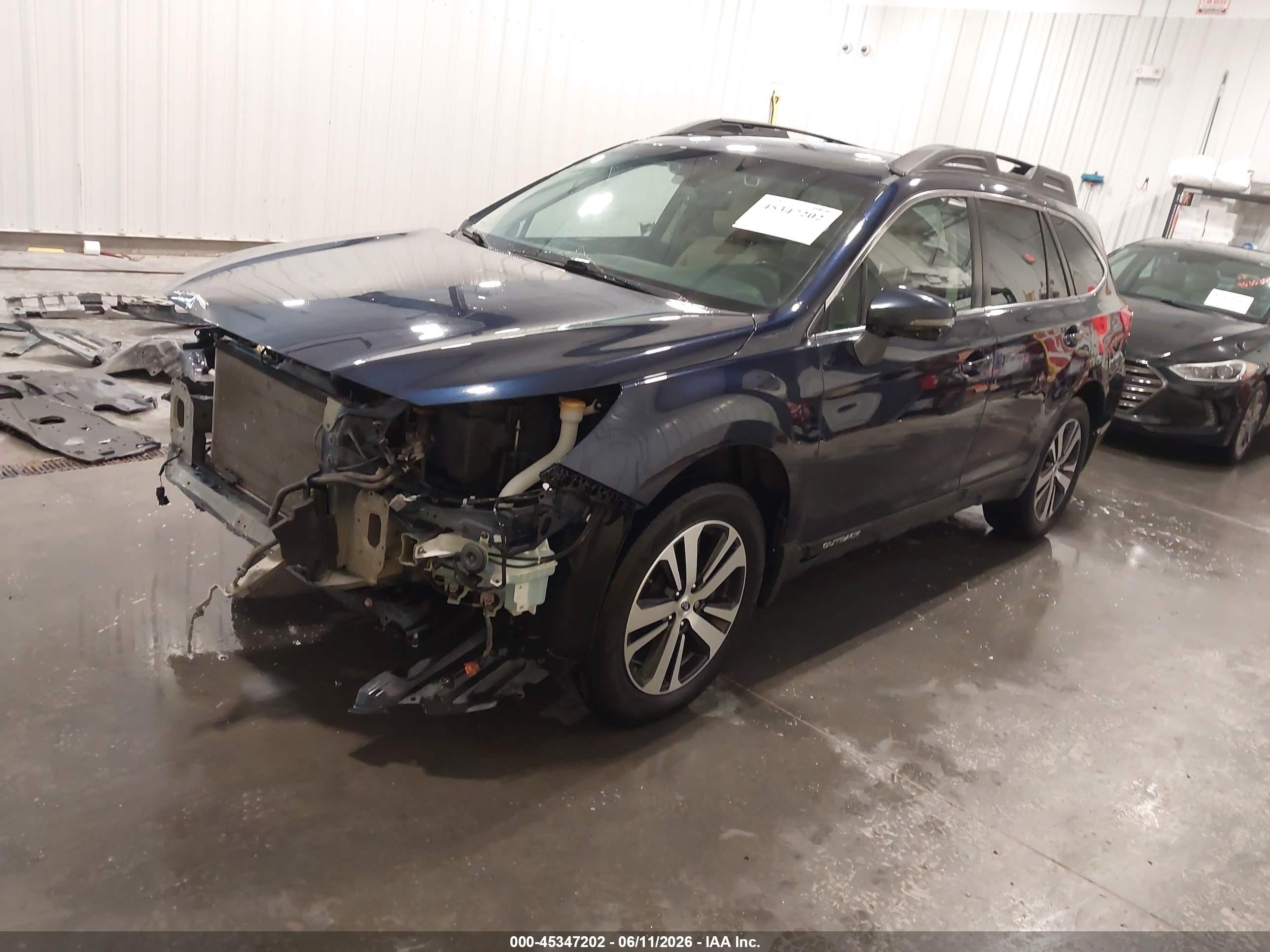 2018 Subaru Outback 3.6r Limited Blue vin: 4S4BSENC1J3261961