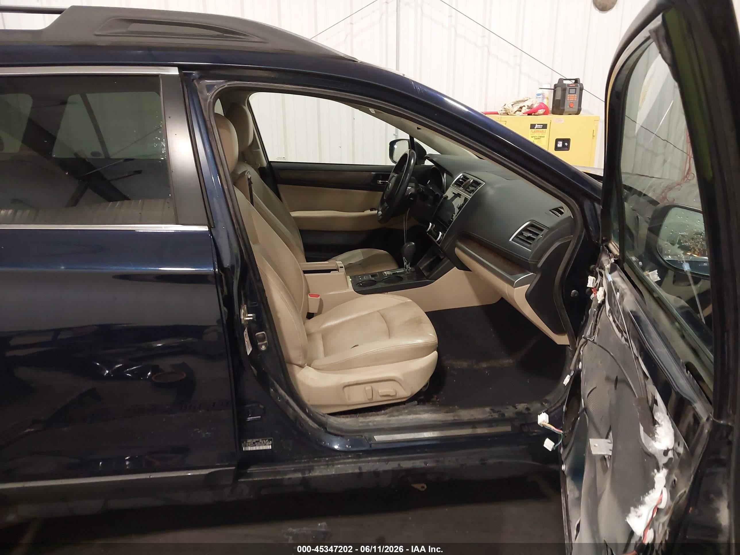 2018 Subaru Outback 3.6r Limited Blue vin: 4S4BSENC1J3261961