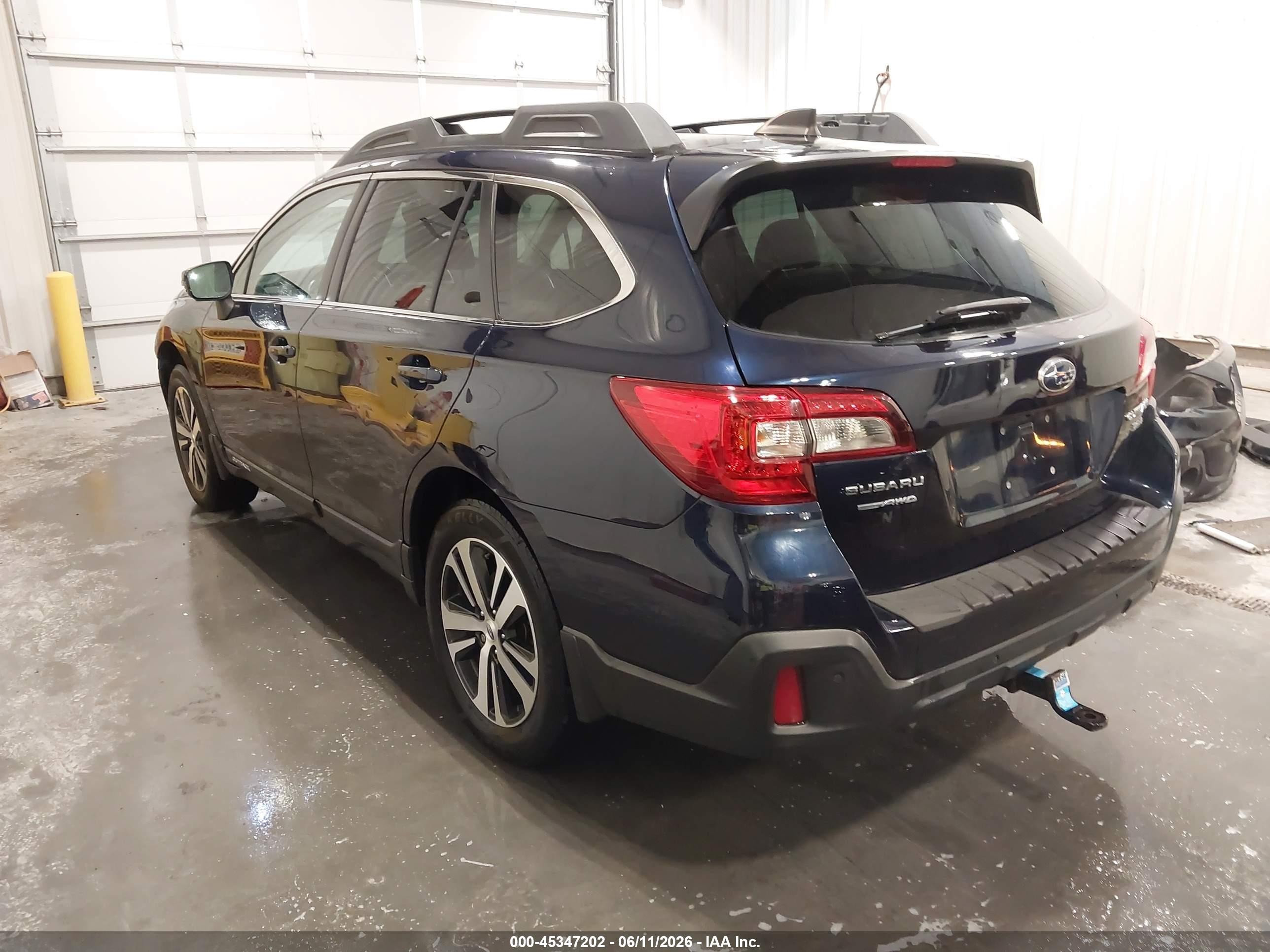 2018 Subaru Outback 3.6r Limited Blue vin: 4S4BSENC1J3261961
