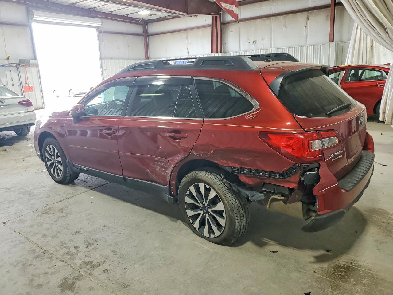 2015 Subaru Outback 3.6r Limited Red vin: 4S4BSENC2F3223520
