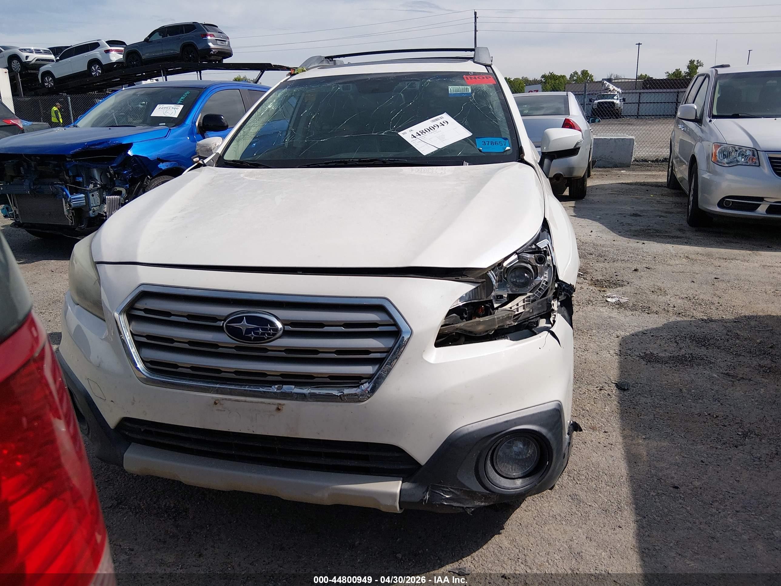 2015 Subaru Outback 3.6r Limited White vin: 4S4BSENC2F3259773