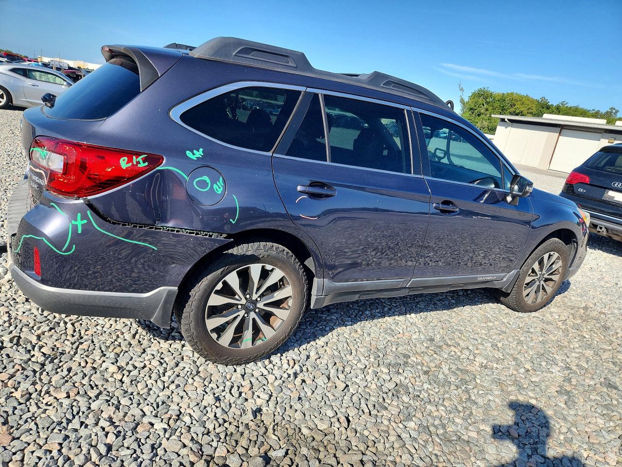 2015 Subaru Outback 3.6r Limited Gray vin: 4S4BSENC5F3230011