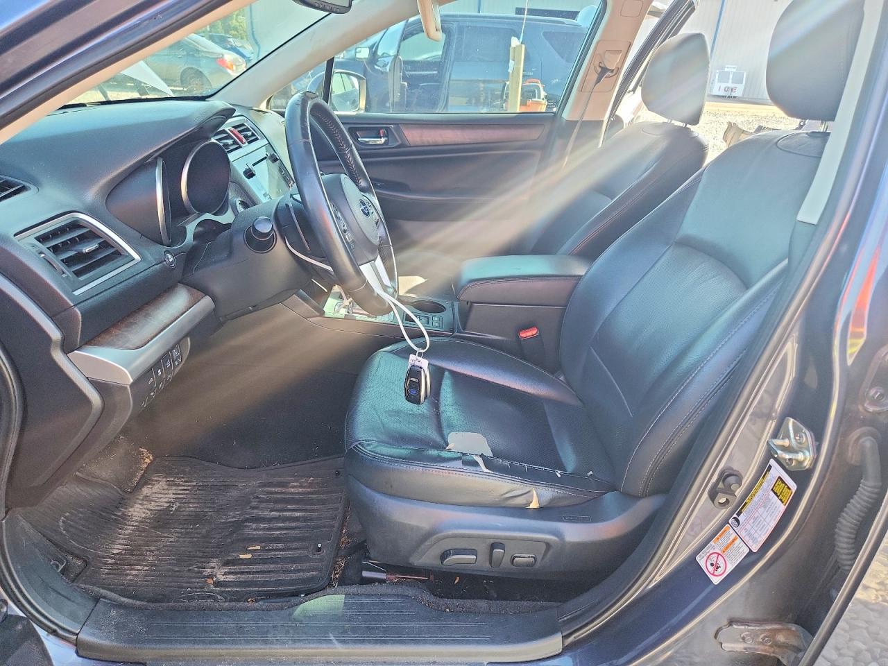 2015 Subaru Outback 3.6r Limited Gray vin: 4S4BSENC5F3230011