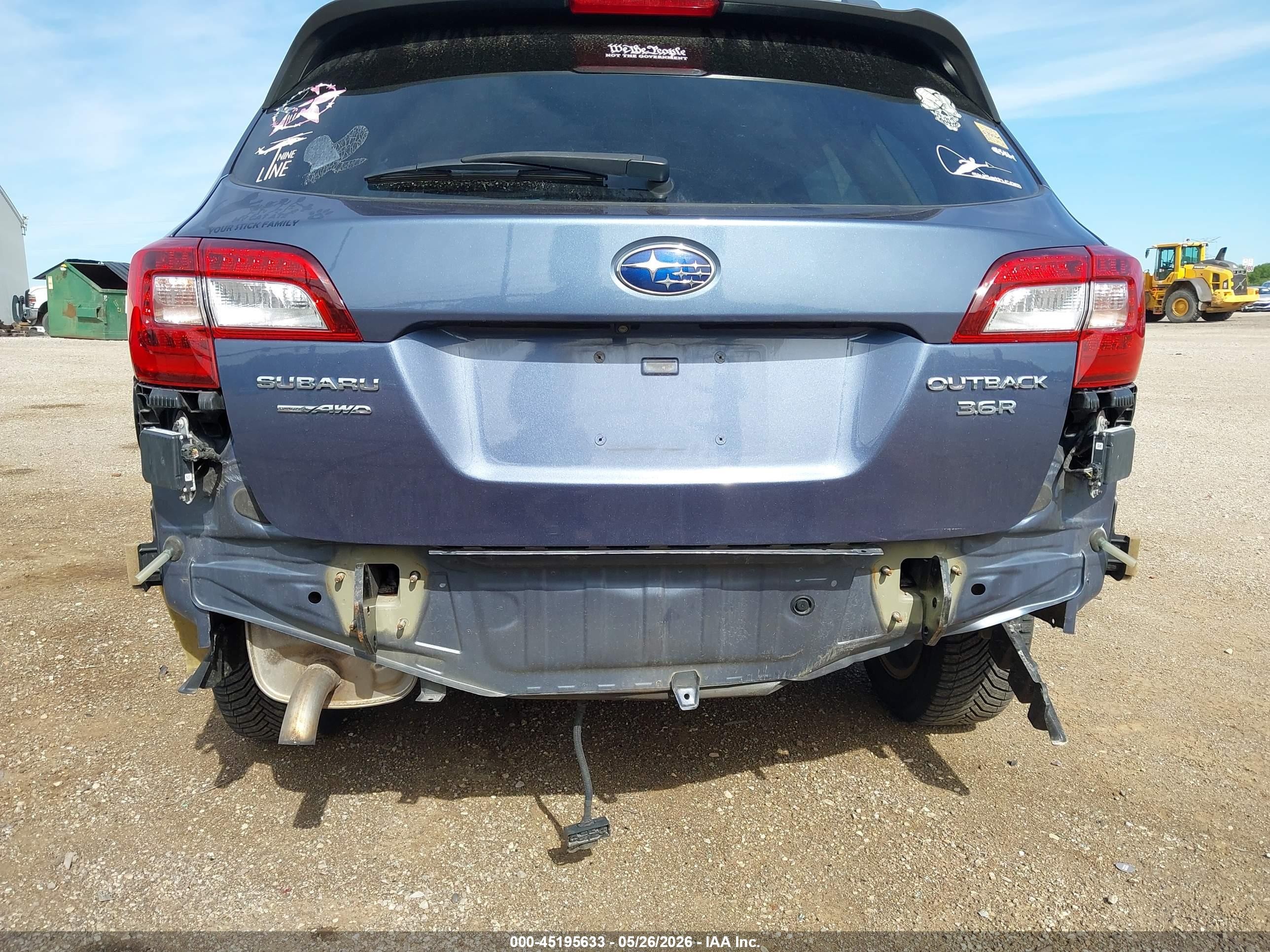 2015 Subaru Outback 3.6r Limited Blue vin: 4S4BSENC5F3288359