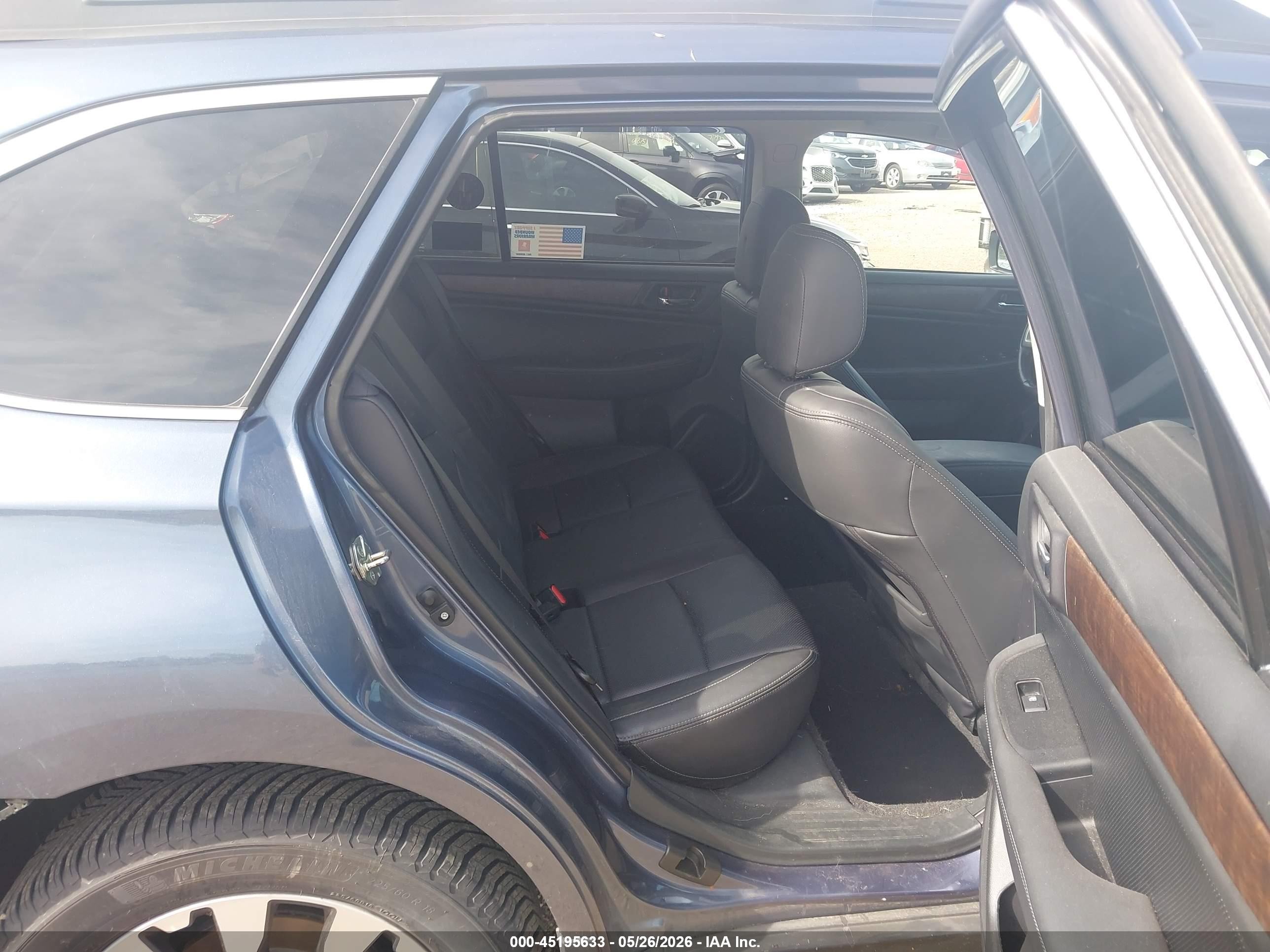 2015 Subaru Outback 3.6r Limited Blue vin: 4S4BSENC5F3288359
