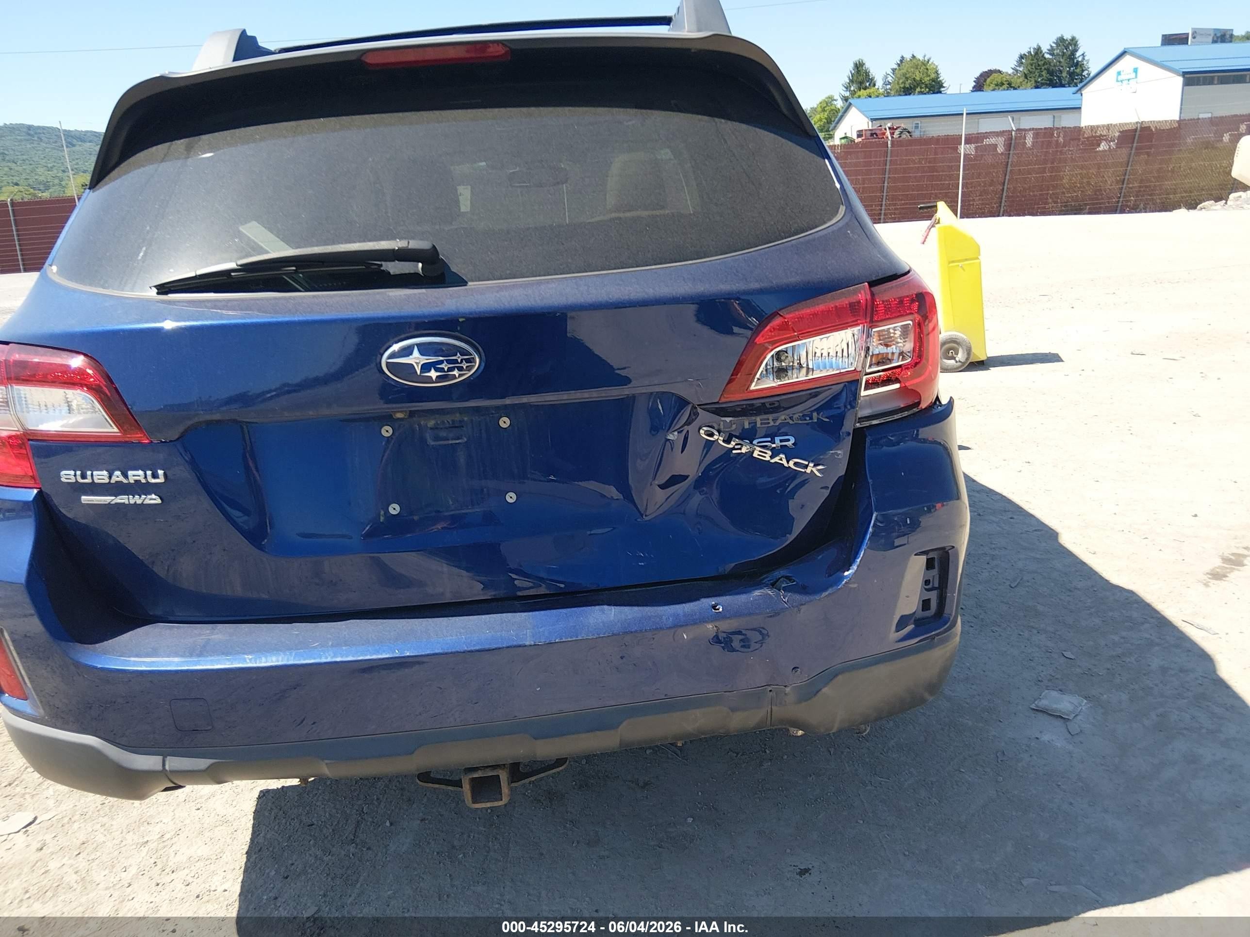 2015 Subaru Outback 3.6r Limited Blue vin: 4S4BSENC6F3336175