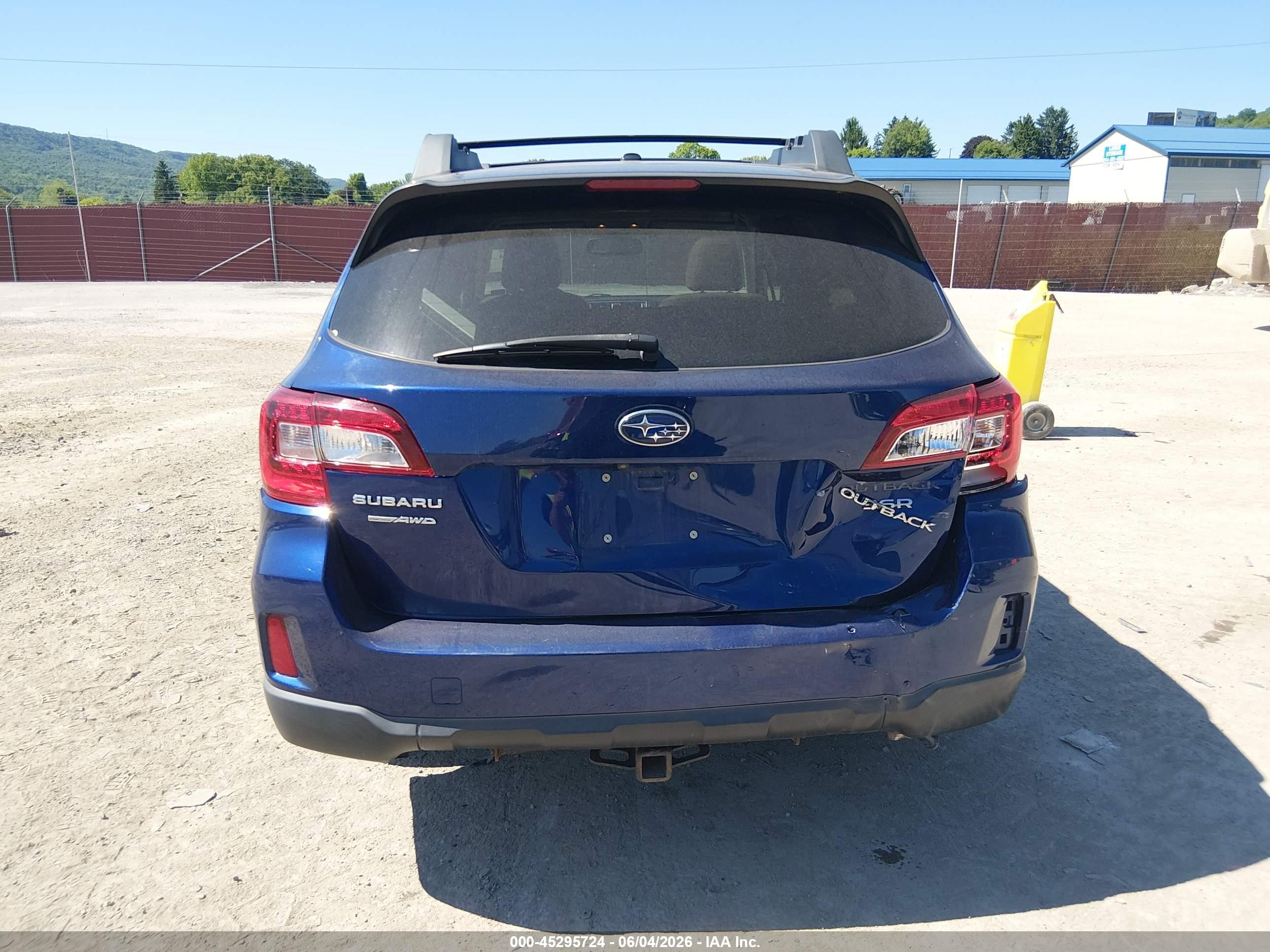 2015 Subaru Outback 3.6r Limited Blue vin: 4S4BSENC6F3336175