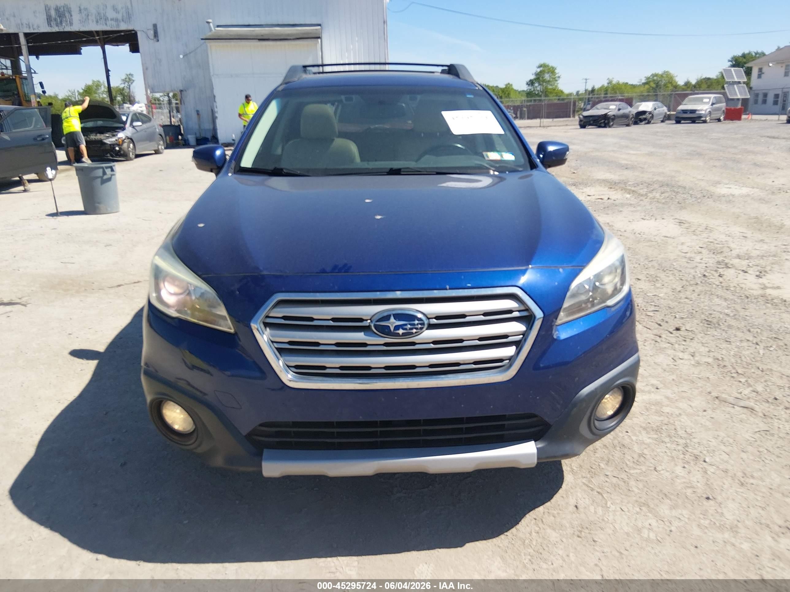 2015 Subaru Outback 3.6r Limited Blue vin: 4S4BSENC6F3336175