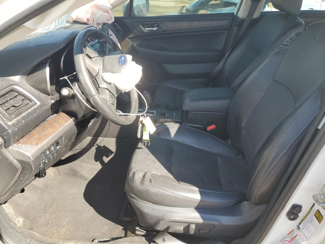 2017 Subaru Outback 3.6r Limited Белый vin: 4S4BSENC6H3404008