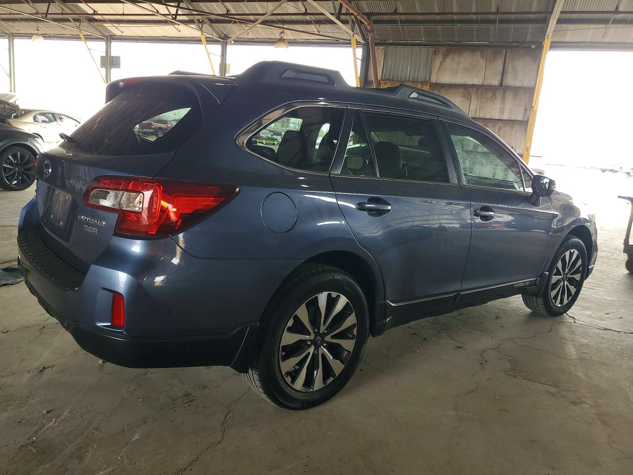 2015 Subaru Outback 3.6r Limited Blue vin: 4S4BSENC7F3234349