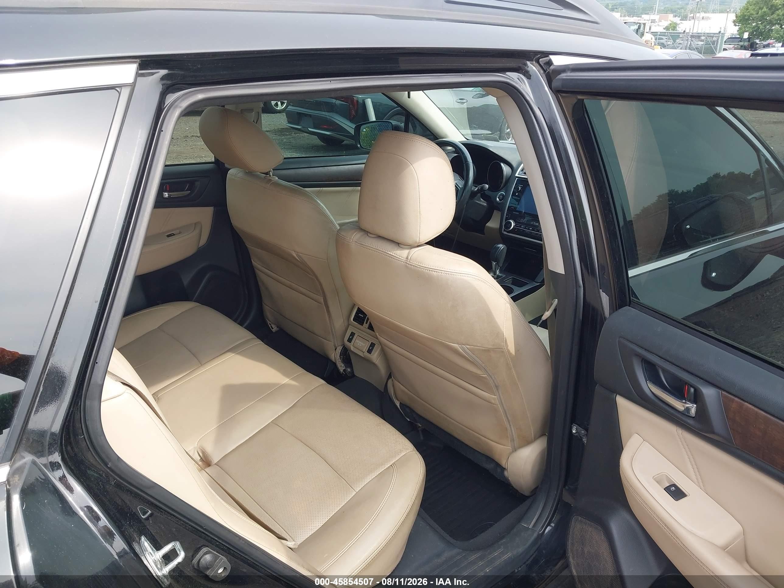 2018 Subaru Outback 3.6r Limited Черный vin: 4S4BSENC7J3308734