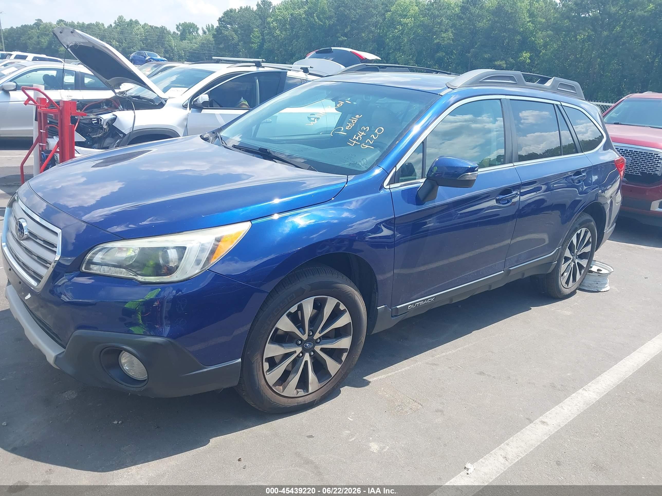 2015 Subaru Outback 3.6r Limited Blue vin: 4S4BSENC8F3223392