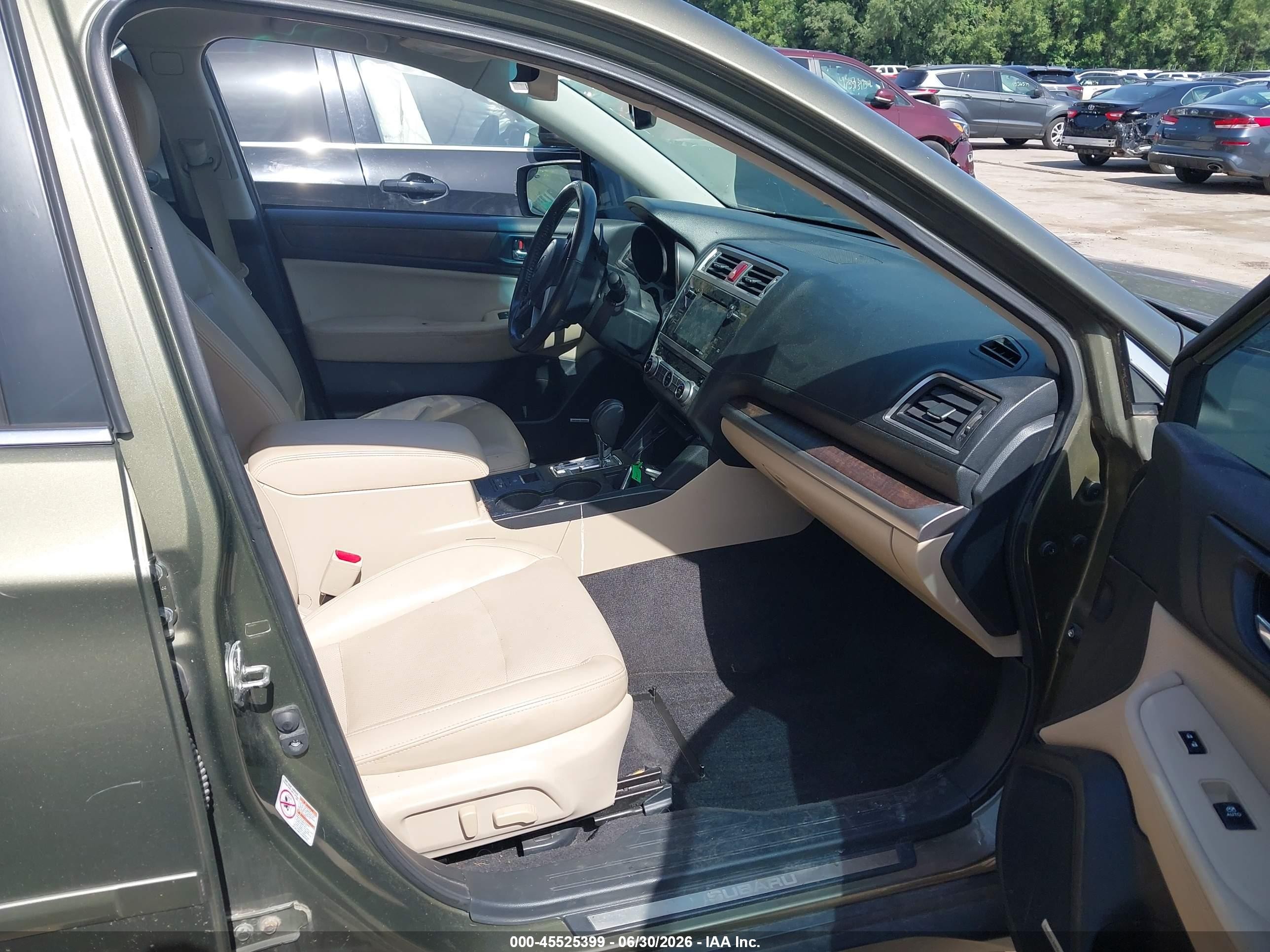 2015 Subaru Outback 3.6r Limited Green vin: 4S4BSENC8F3263522