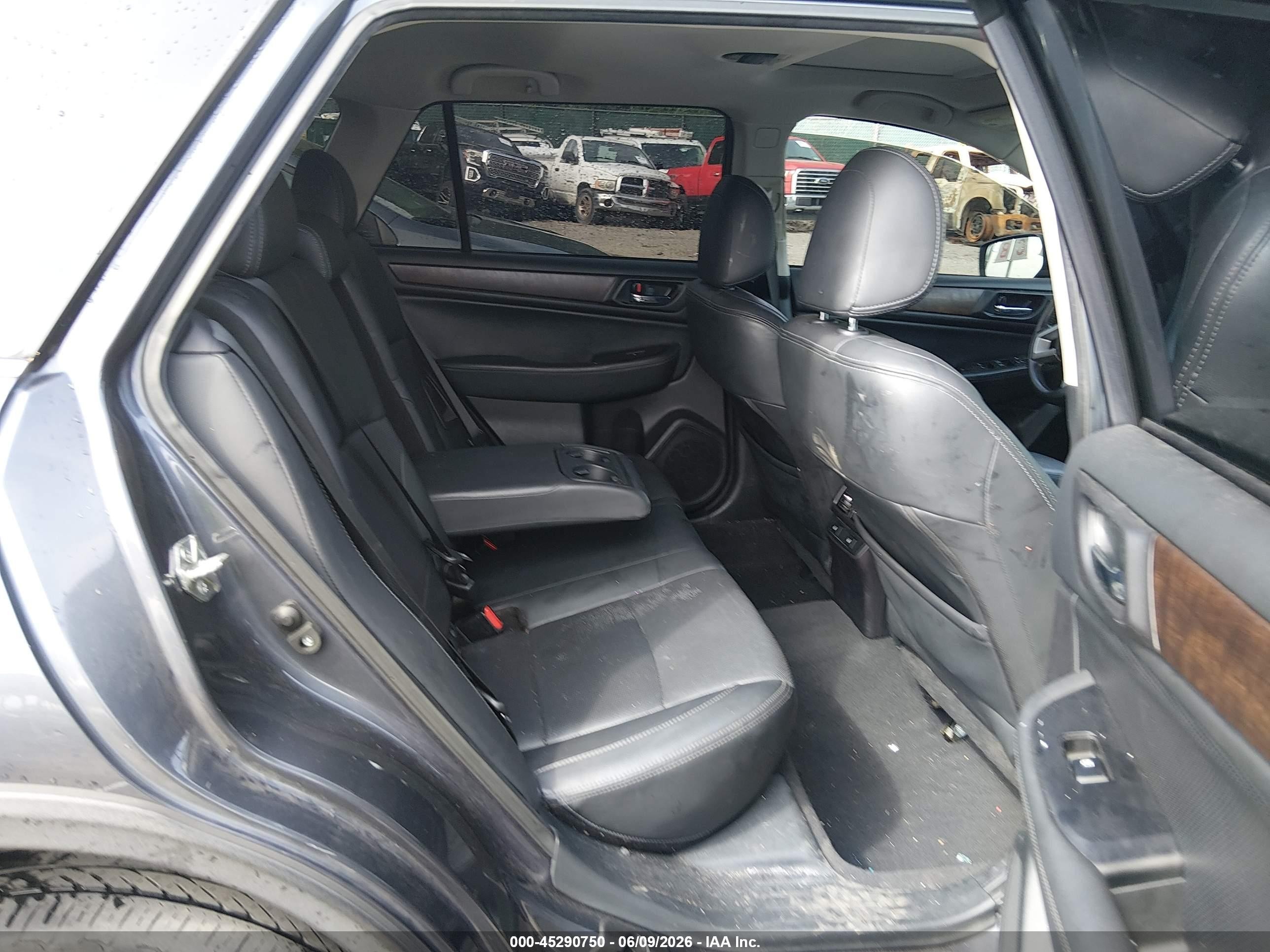 2015 Subaru Outback 3.6r Limited vin: 4S4BSENC9F3284282
