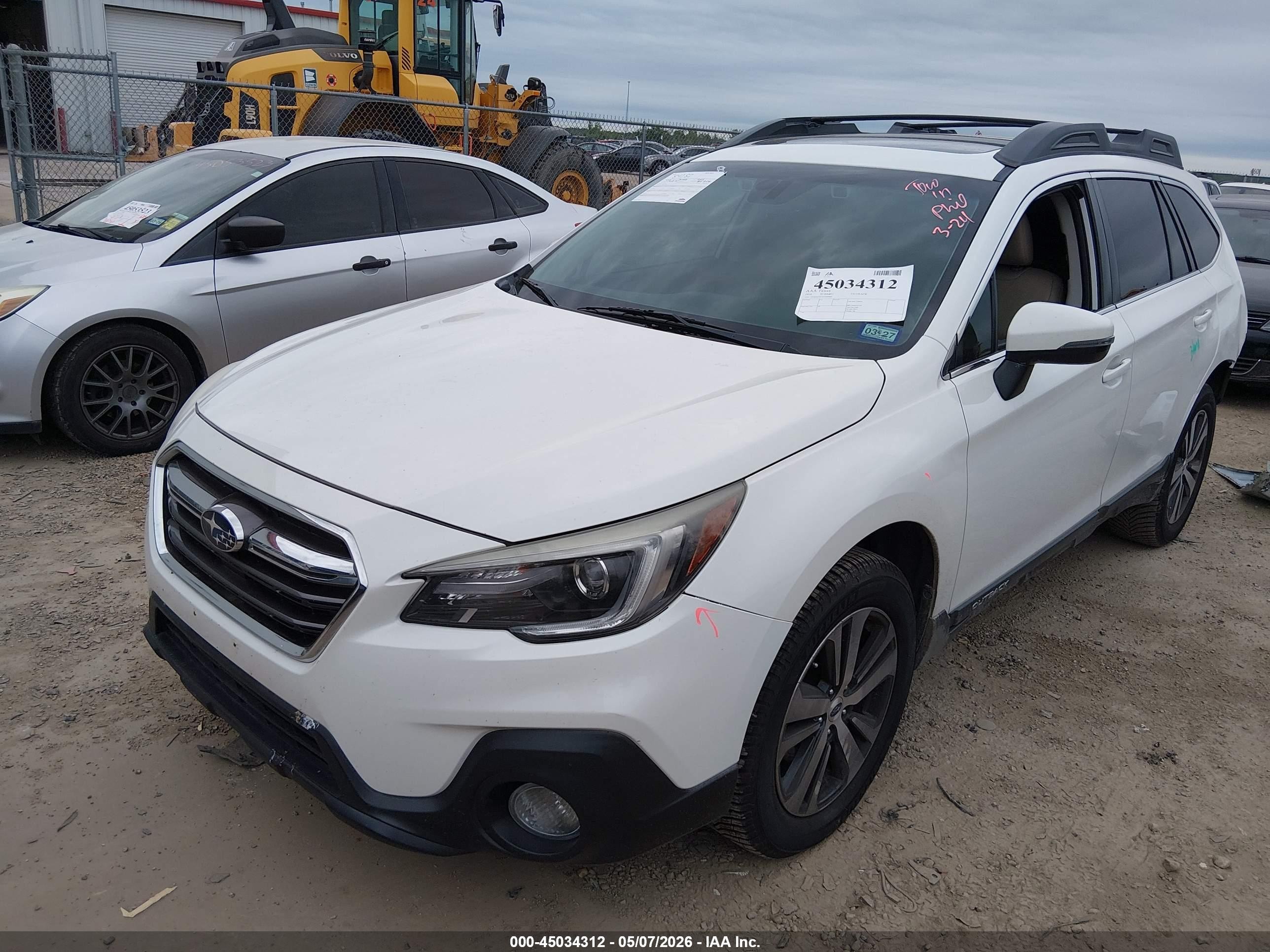 2018 Subaru Outback 3.6r Limited White vin: 4S4BSENC9J3249802