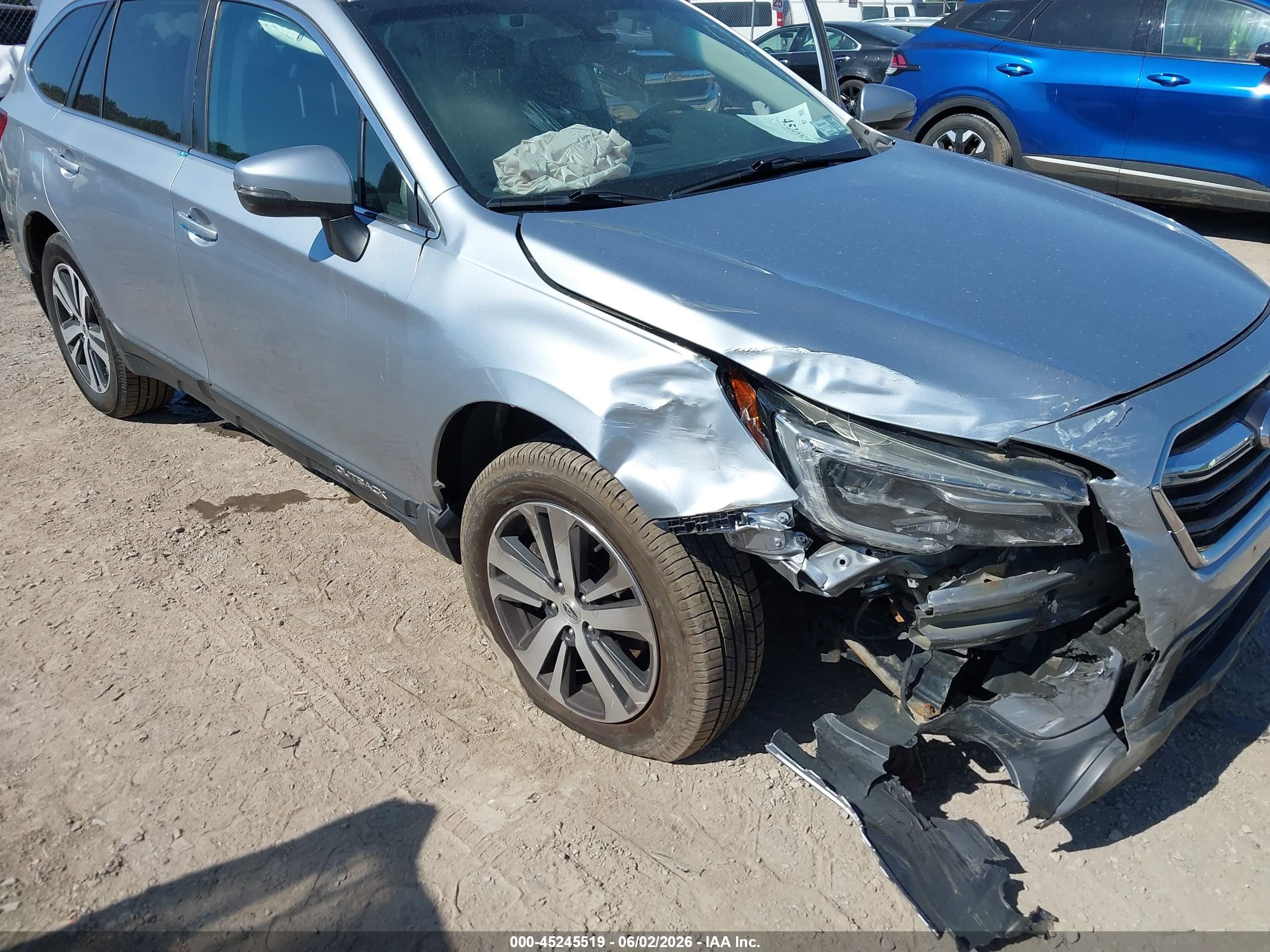 2019 Subaru Outback 3.6r Limited Light Blue vin: 4S4BSENC9K3328579