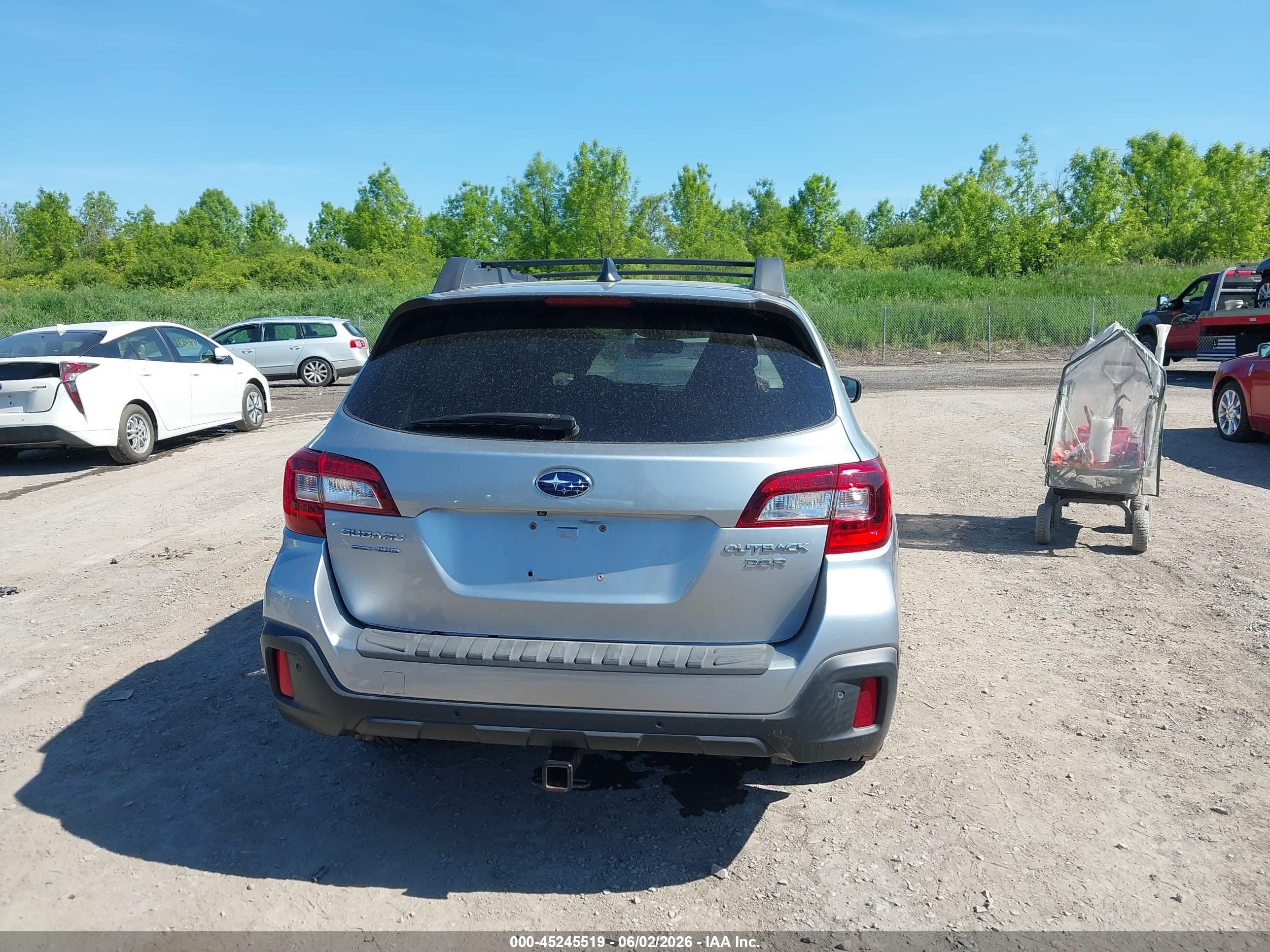 2019 Subaru Outback 3.6r Limited Light Blue vin: 4S4BSENC9K3328579