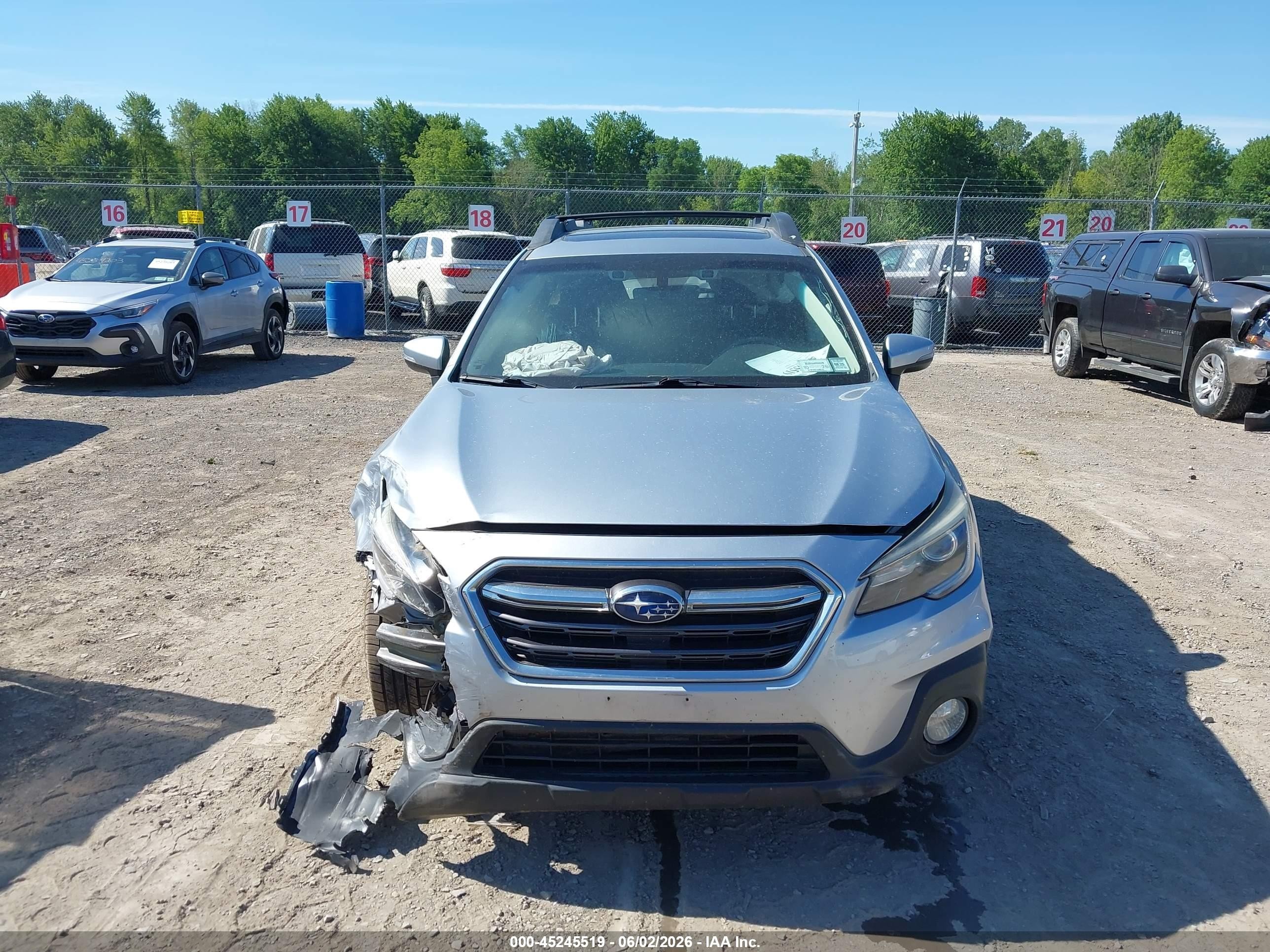 2019 Subaru Outback 3.6r Limited Light Blue vin: 4S4BSENC9K3328579