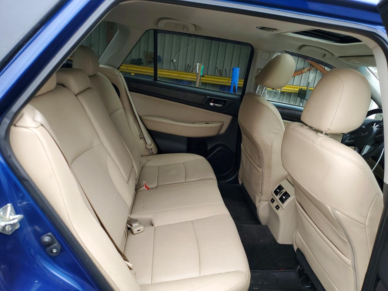 2015 Subaru Outback 3.6r Limited Blue vin: 4S4BSENCXF3230134