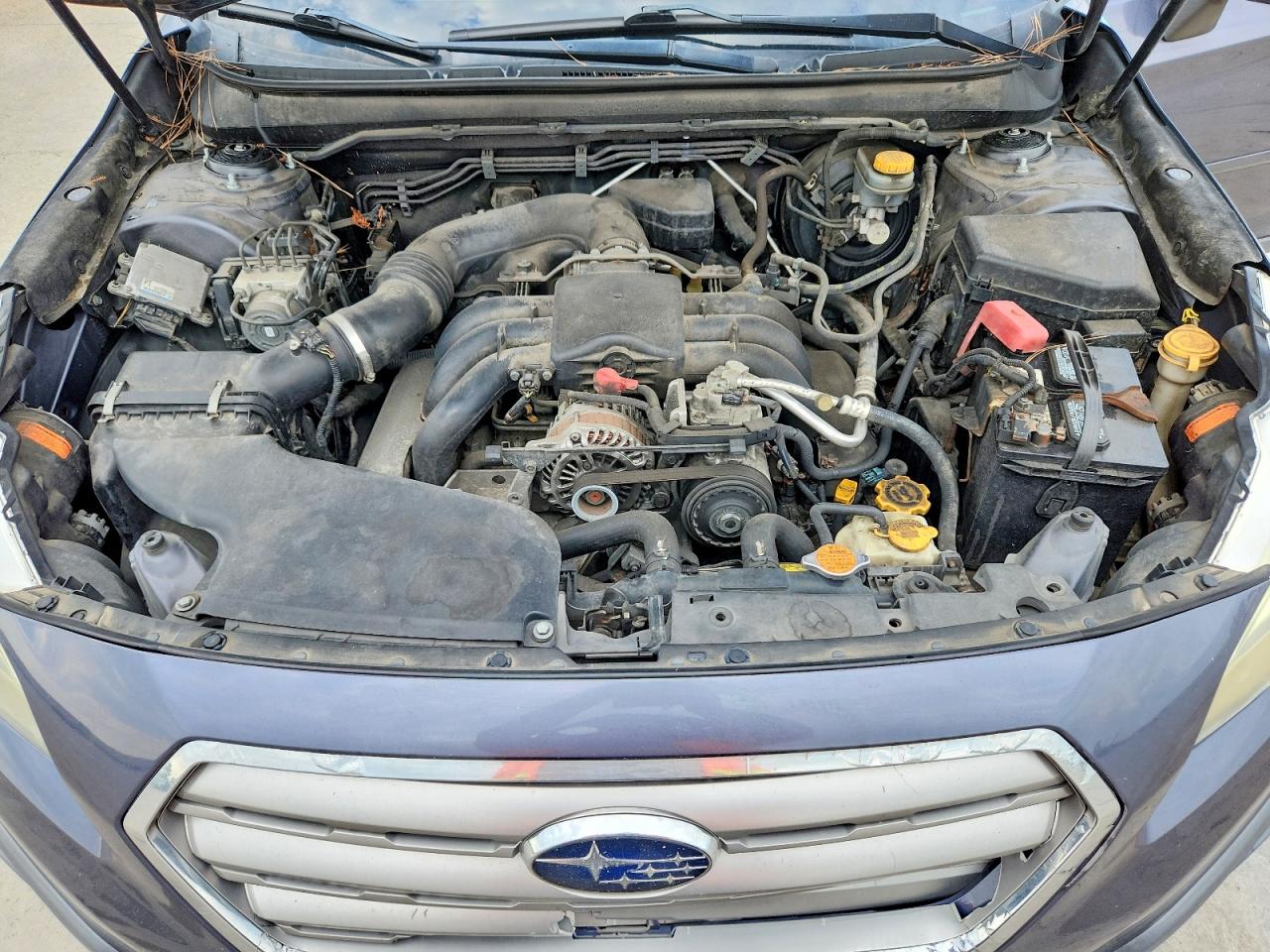 2015 Subaru Outback 3.6r Limited Gray vin: 4S4BSENCXF3280287