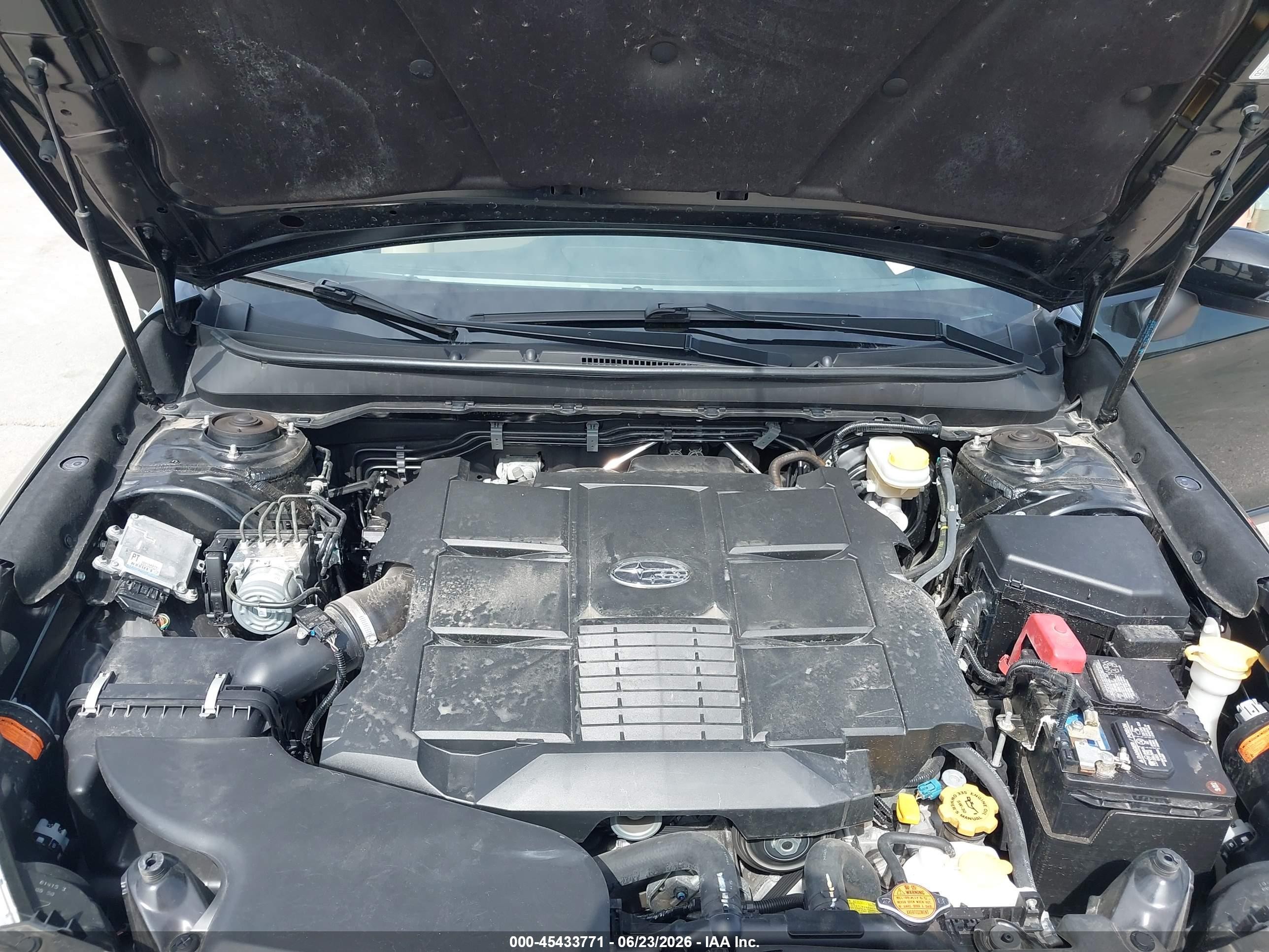 2015 Subaru Outback 3.6r Limited Черный vin: 4S4BSENCXF3287515