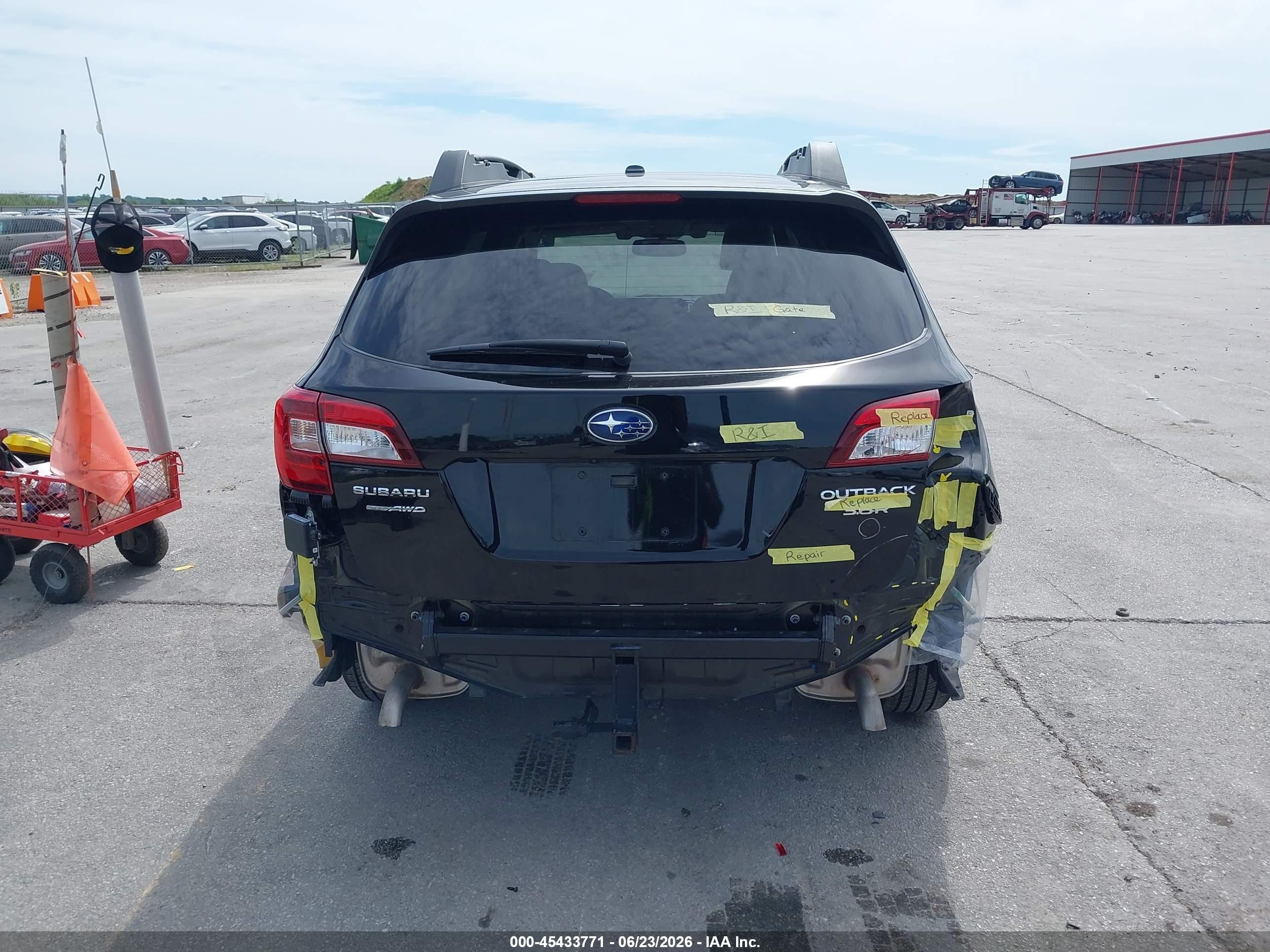 2015 Subaru Outback 3.6r Limited Черный vin: 4S4BSENCXF3287515