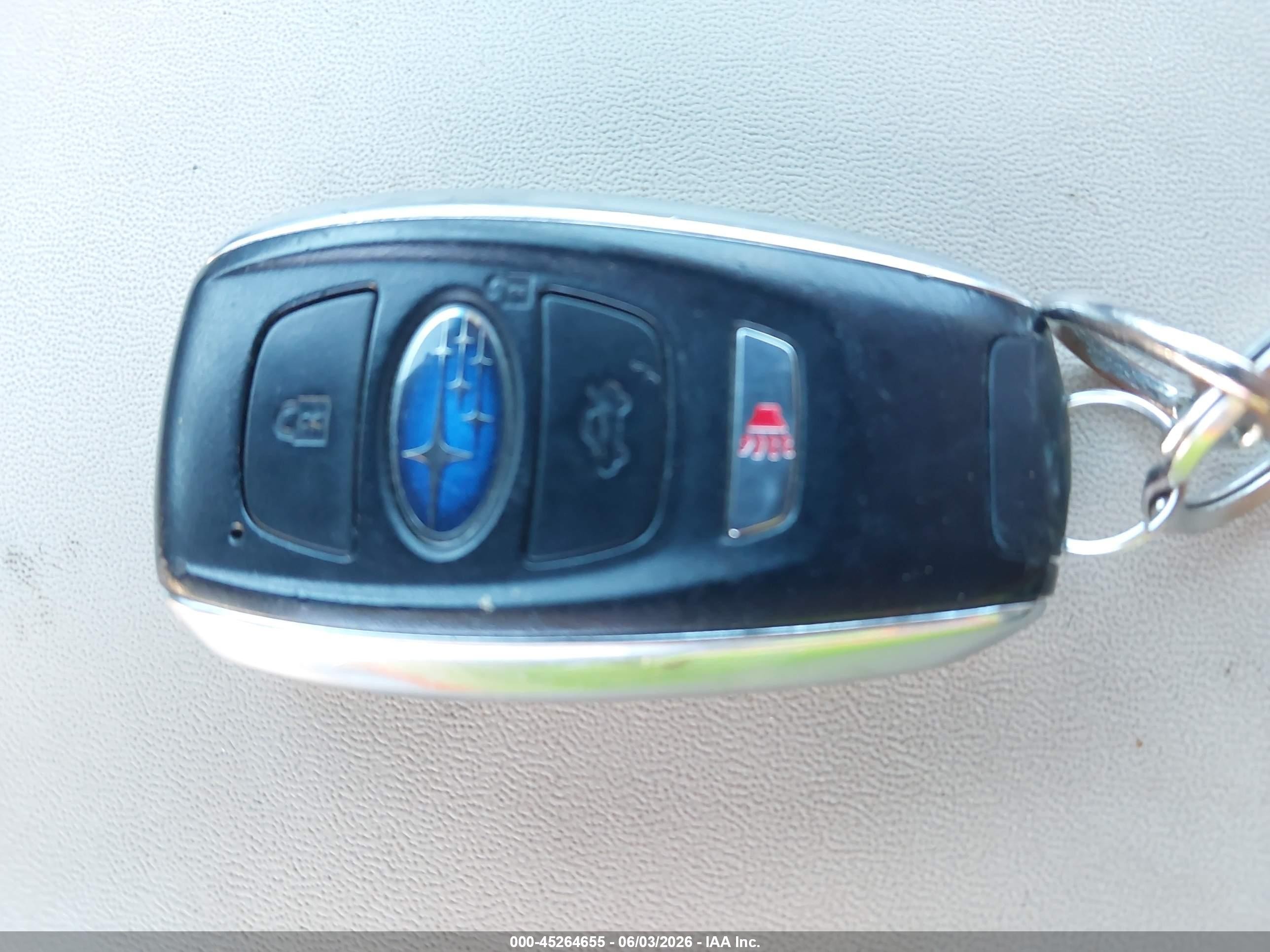 2015 Subaru Outback 3.6r Limited Синий vin: 4S4BSENCXF3301235