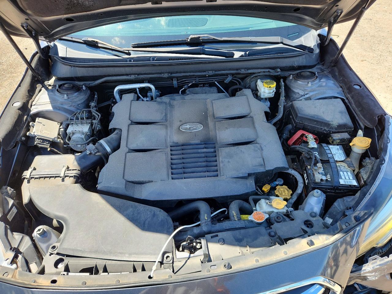2018 Subaru Outback 3.6r Limited Charcoal vin: 4S4BSENCXJ3383301