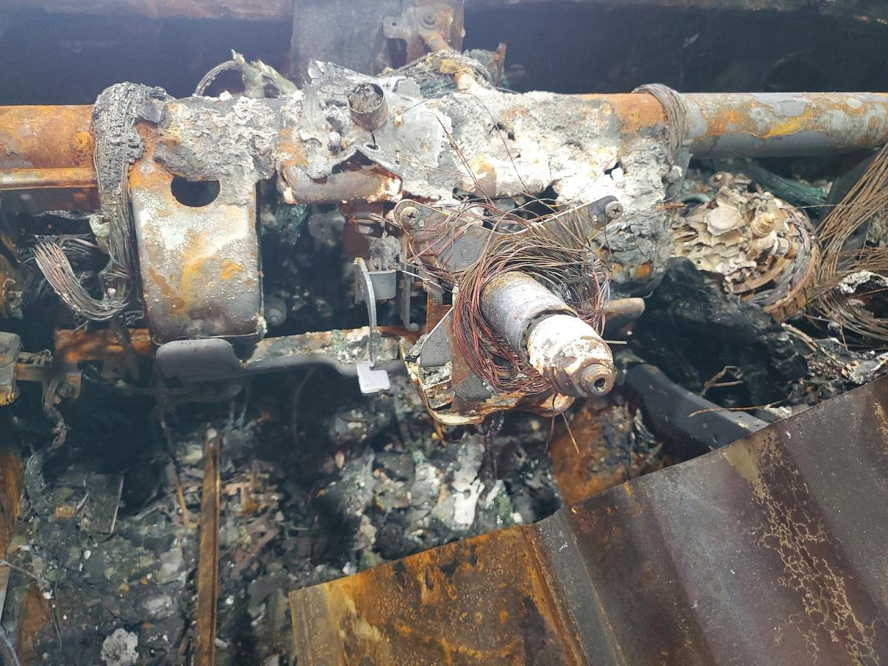 2003 Subaru Baja Burn vin: 4S4BT61C737100860