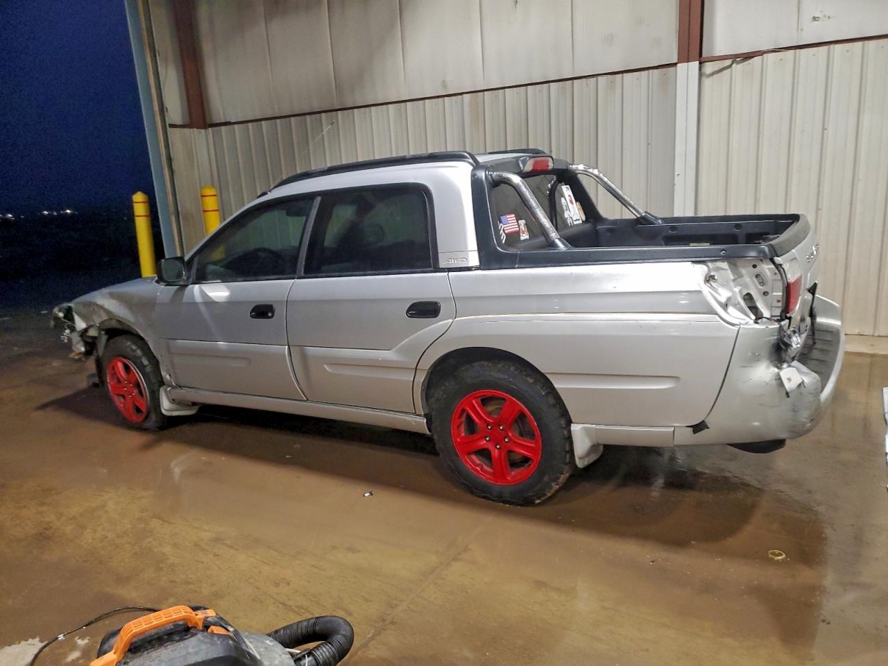 2004 Subaru Baja Sport Silver vin: 4S4BT62C047102160