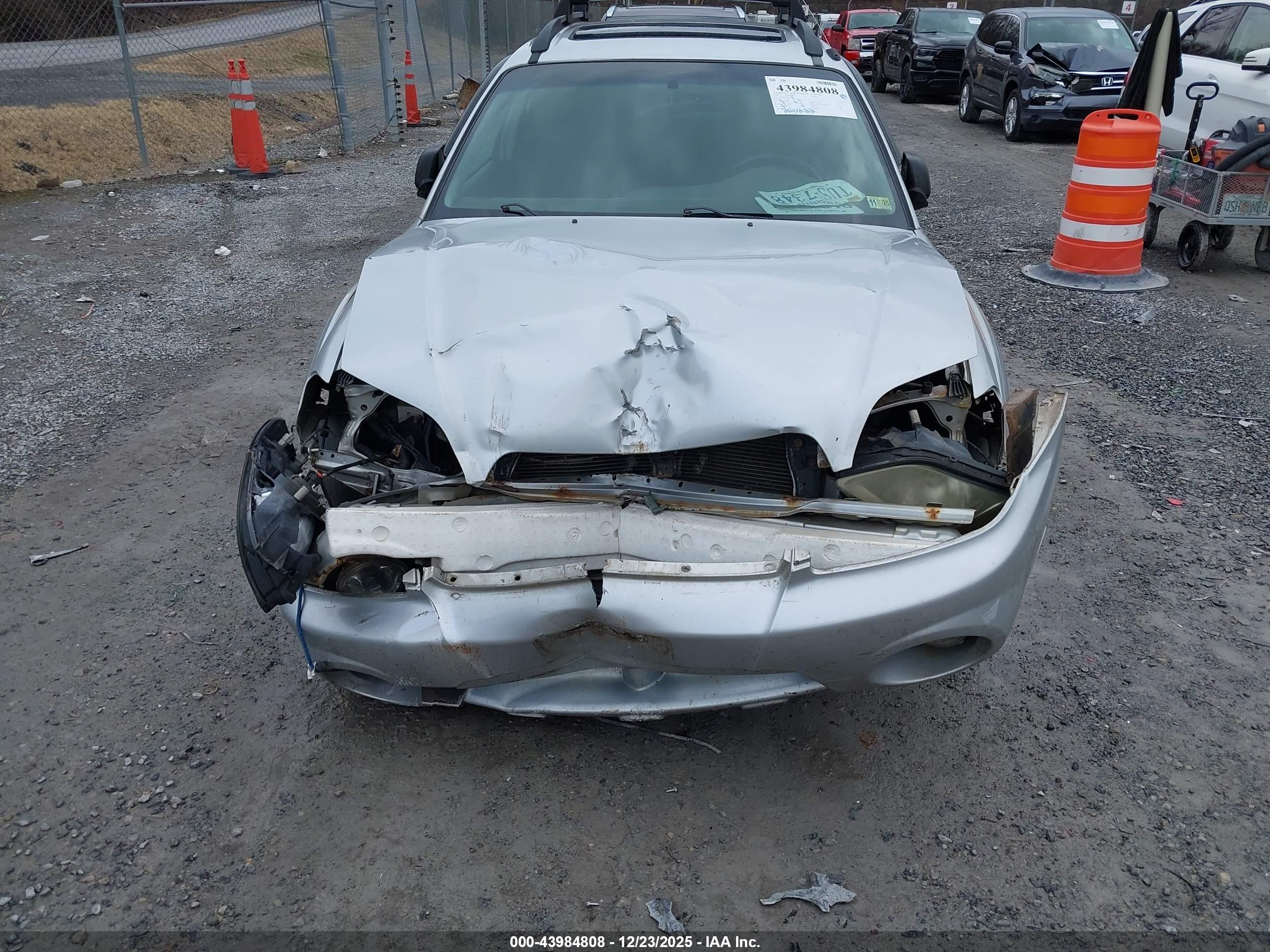 2006 Subaru Baja Sport Silver vin: 4S4BT62C167106236