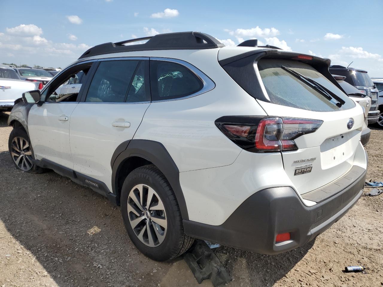 2025 Subaru Outback White vin: 4S4BTAAC3S3113985